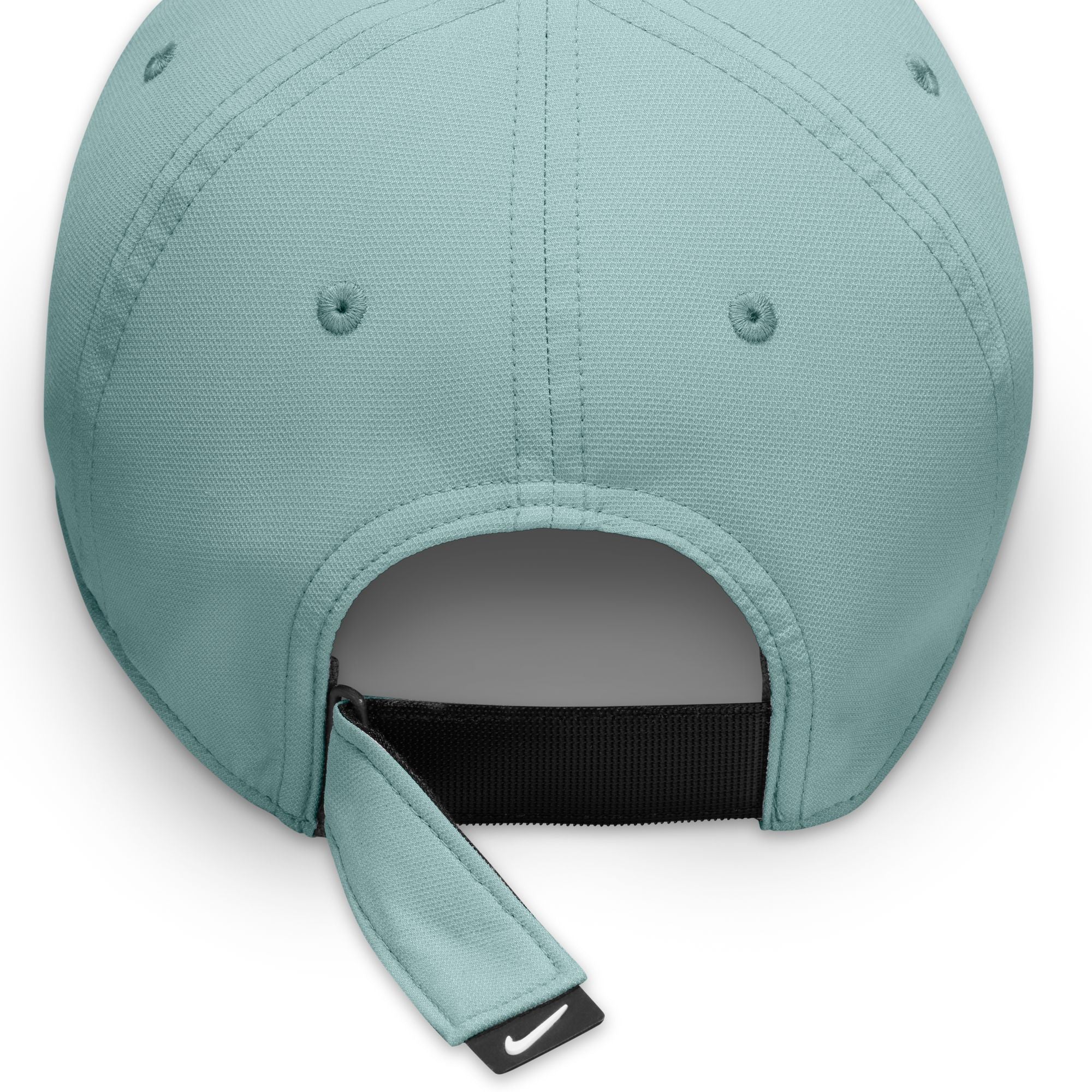 Nike Dri-FIT Club Structured Swoosh Cap