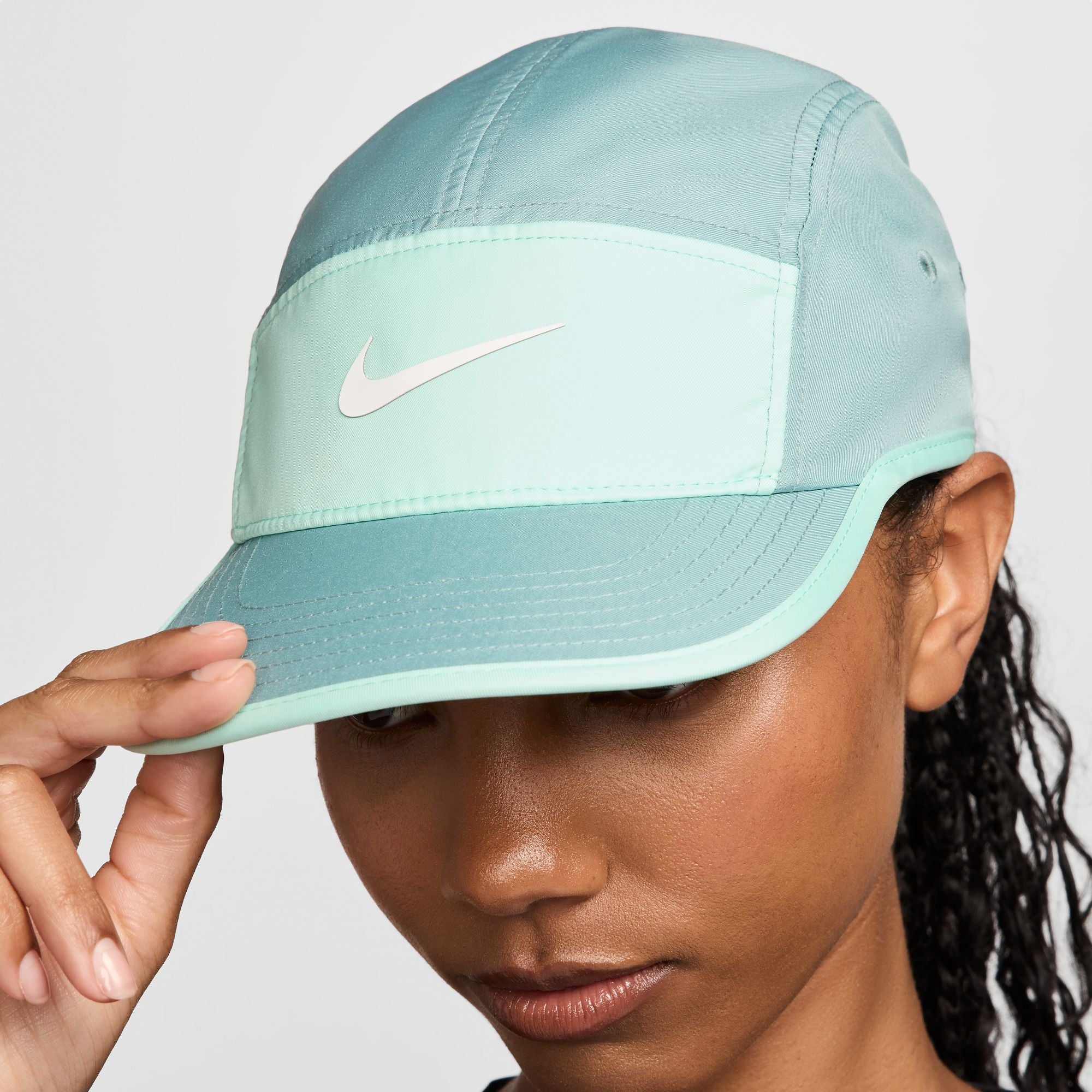 Nike Dri-FIT Fly Unstructured Swoosh Cap
