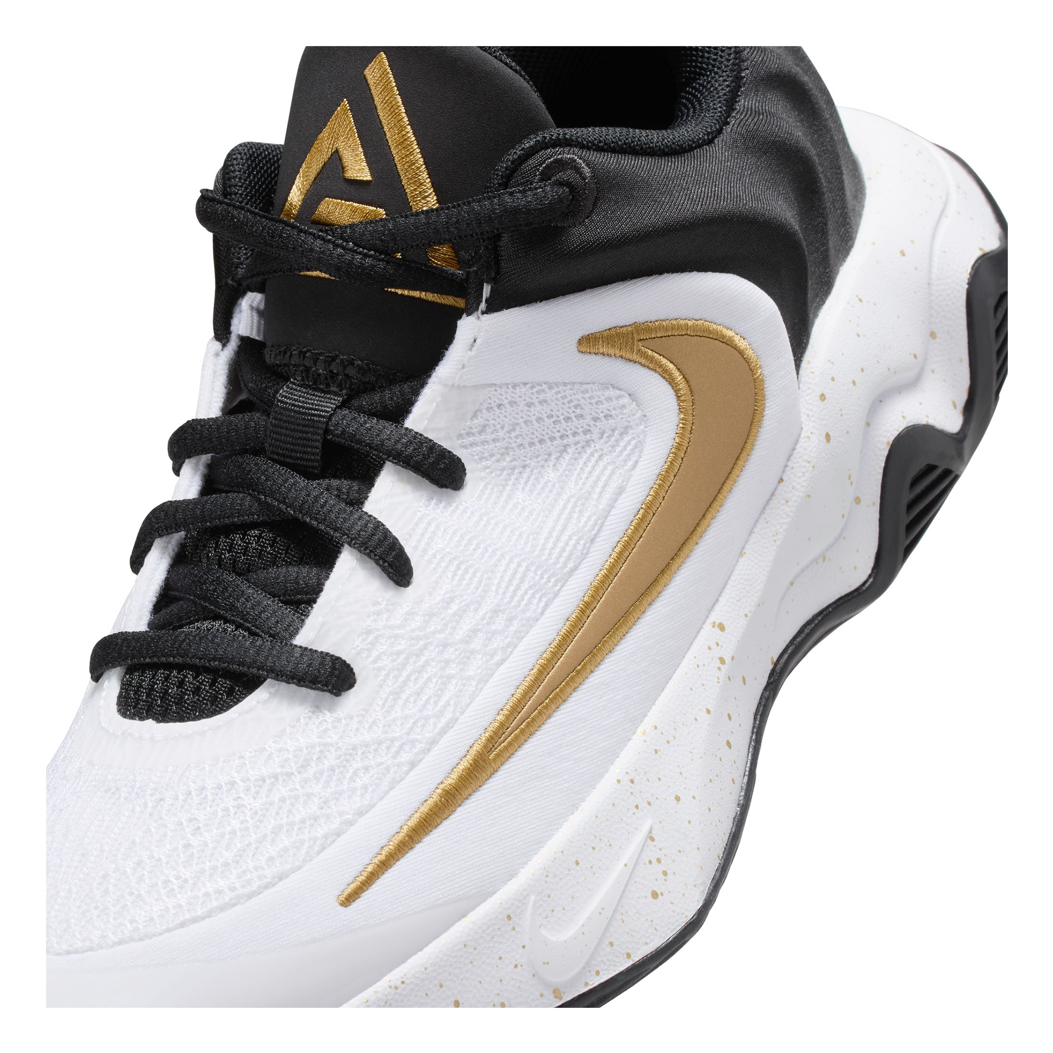 Nike Giannis Immortality 4 Kids Basketball Shoes