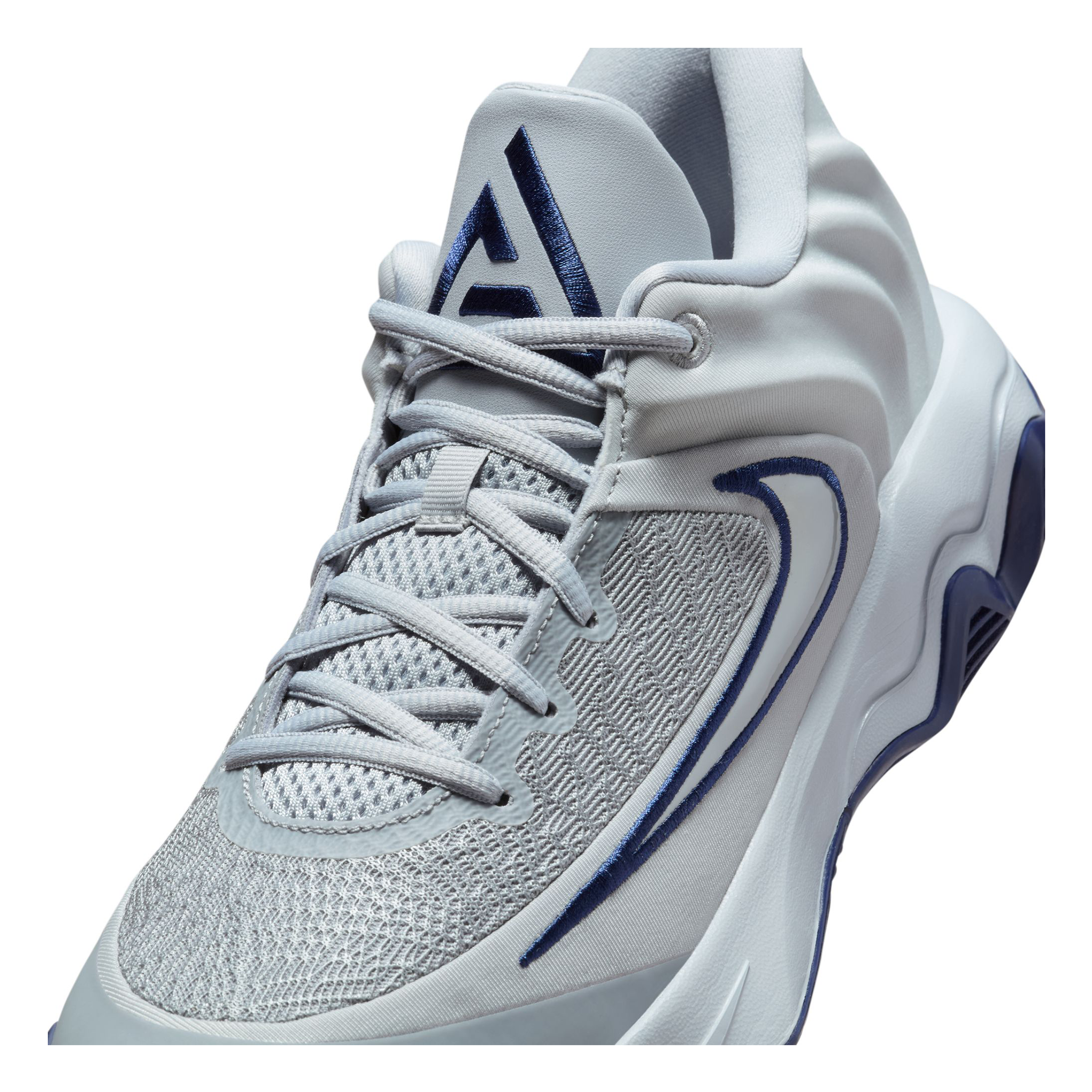 Nike Giannis Immortality 4 Mens Basketball Shoes