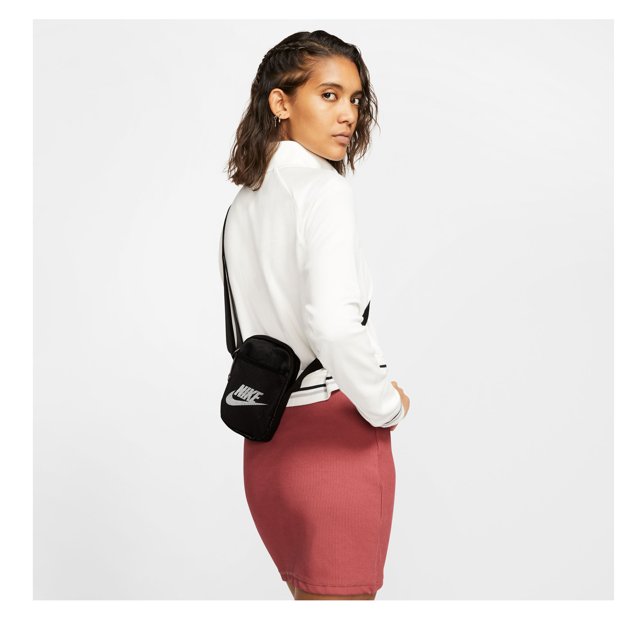 Nike Heritage Small Crossbody Bag