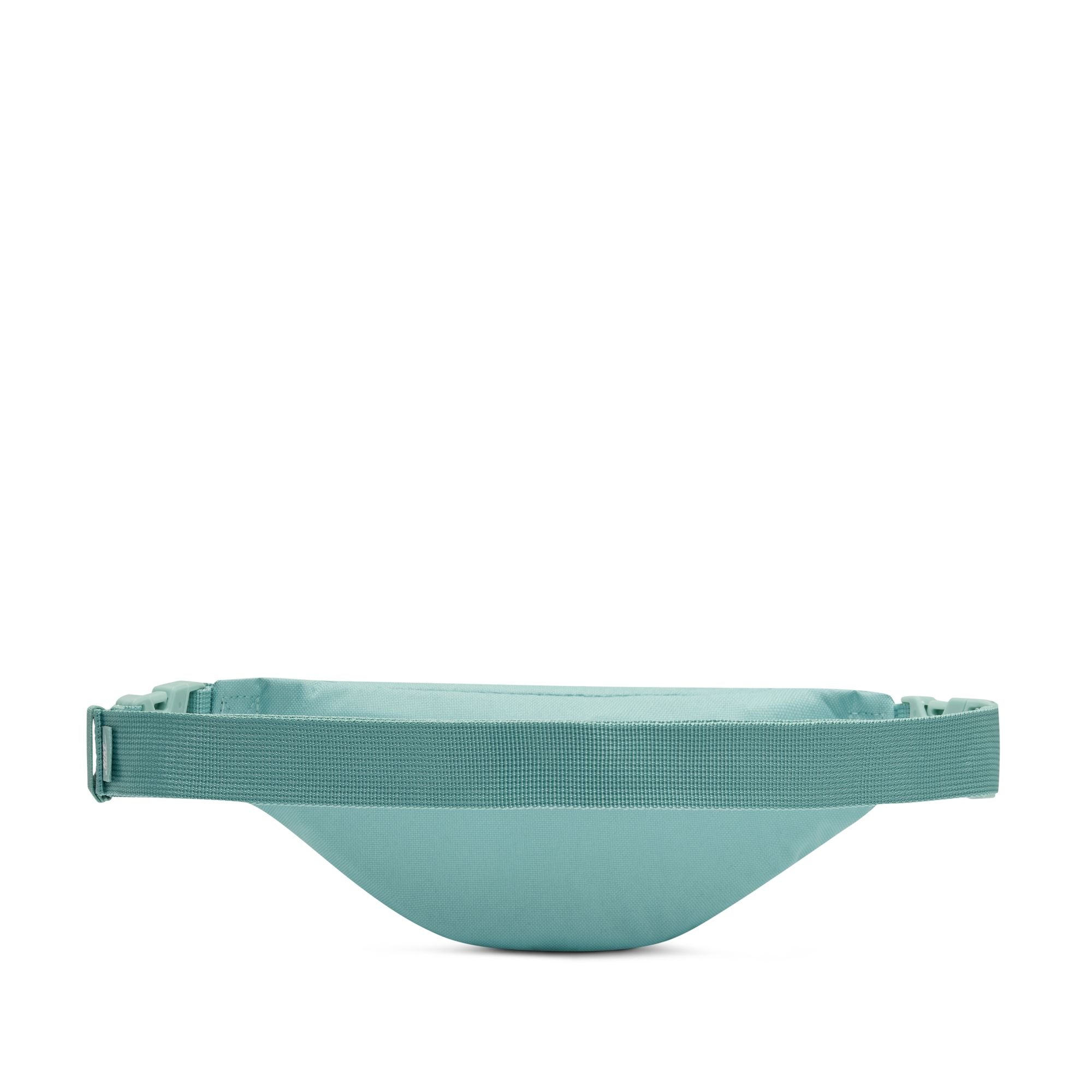 Nike Heritage Waistpack