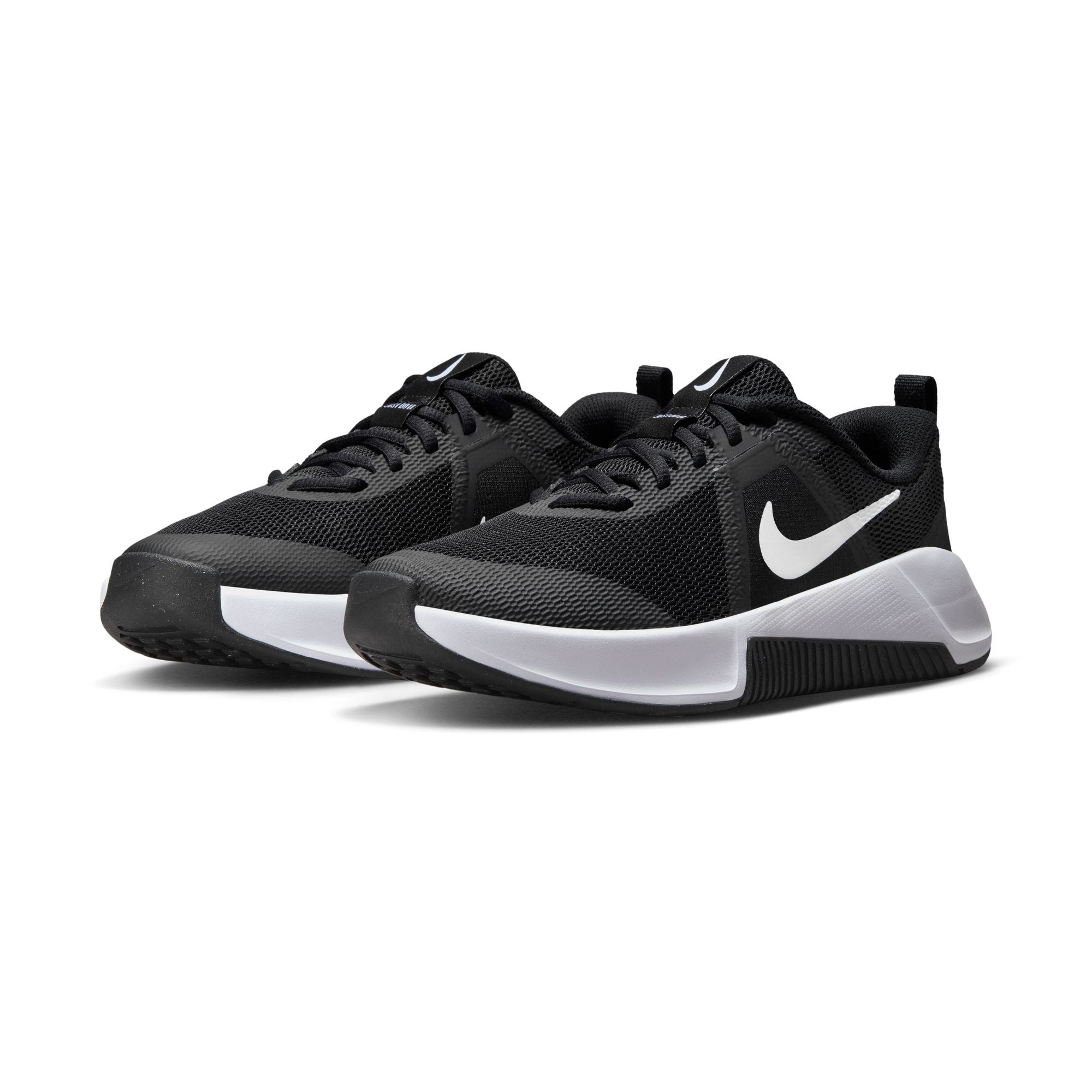 Nike MC Trainer 3 Womens Shoes