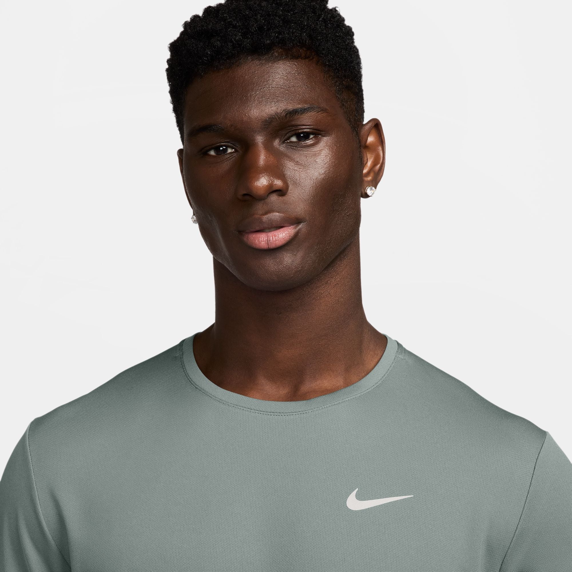 Nike Miler Dri-FIT UV Mens Running Tee