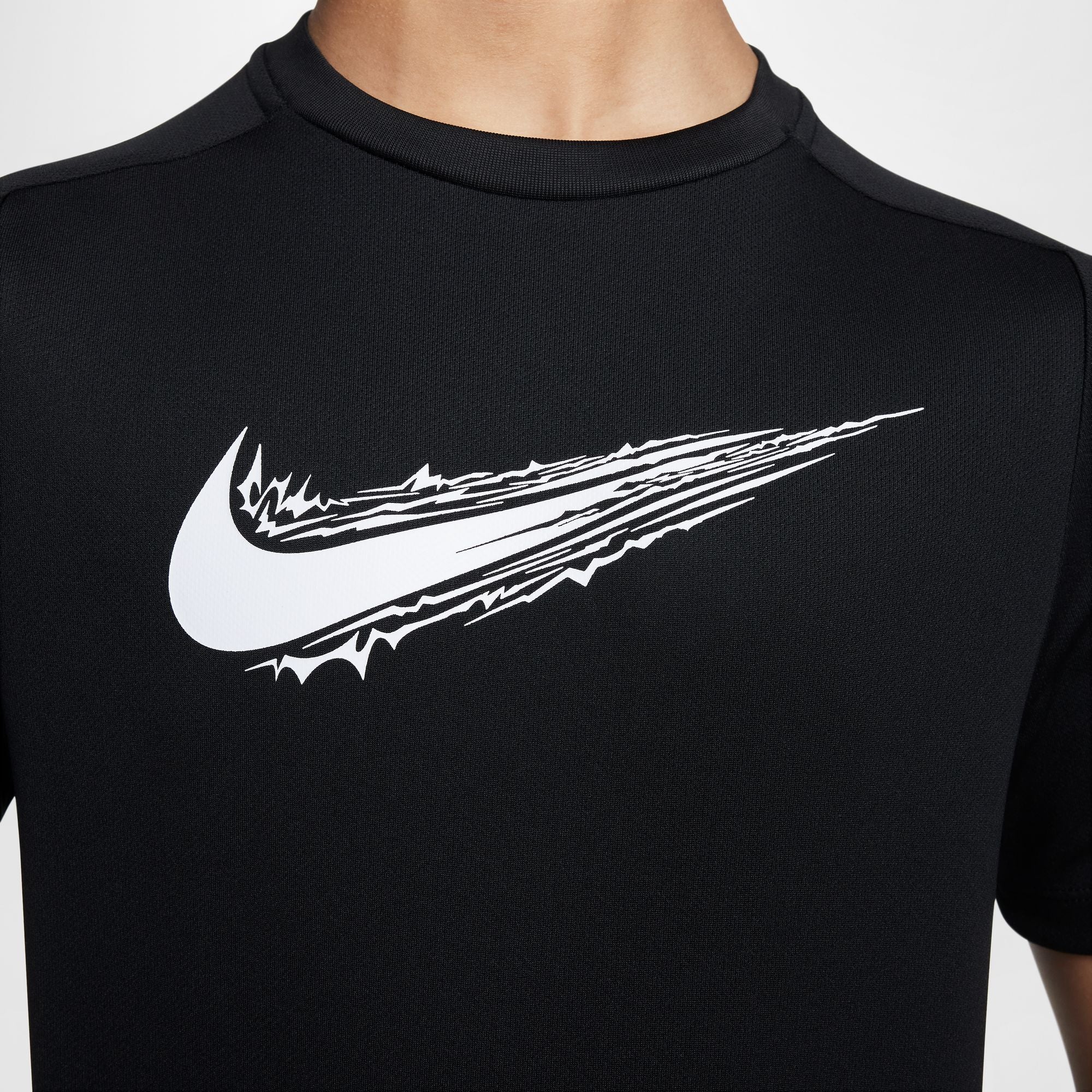 Nike Multi Dri-FIT Short-Sleeve Kids Tee