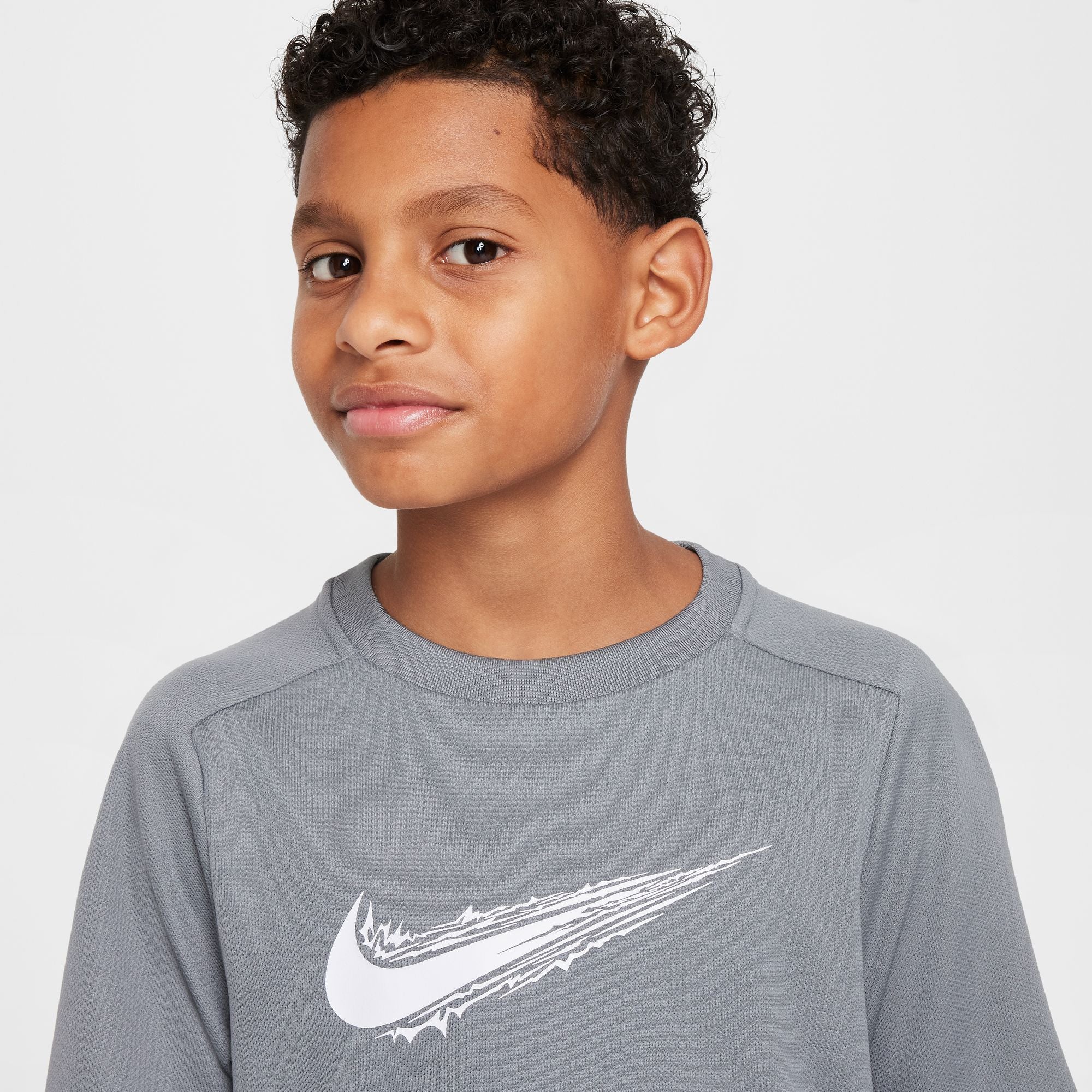 Nike Multi Dri-FIT Short-Sleeve Kids Tee