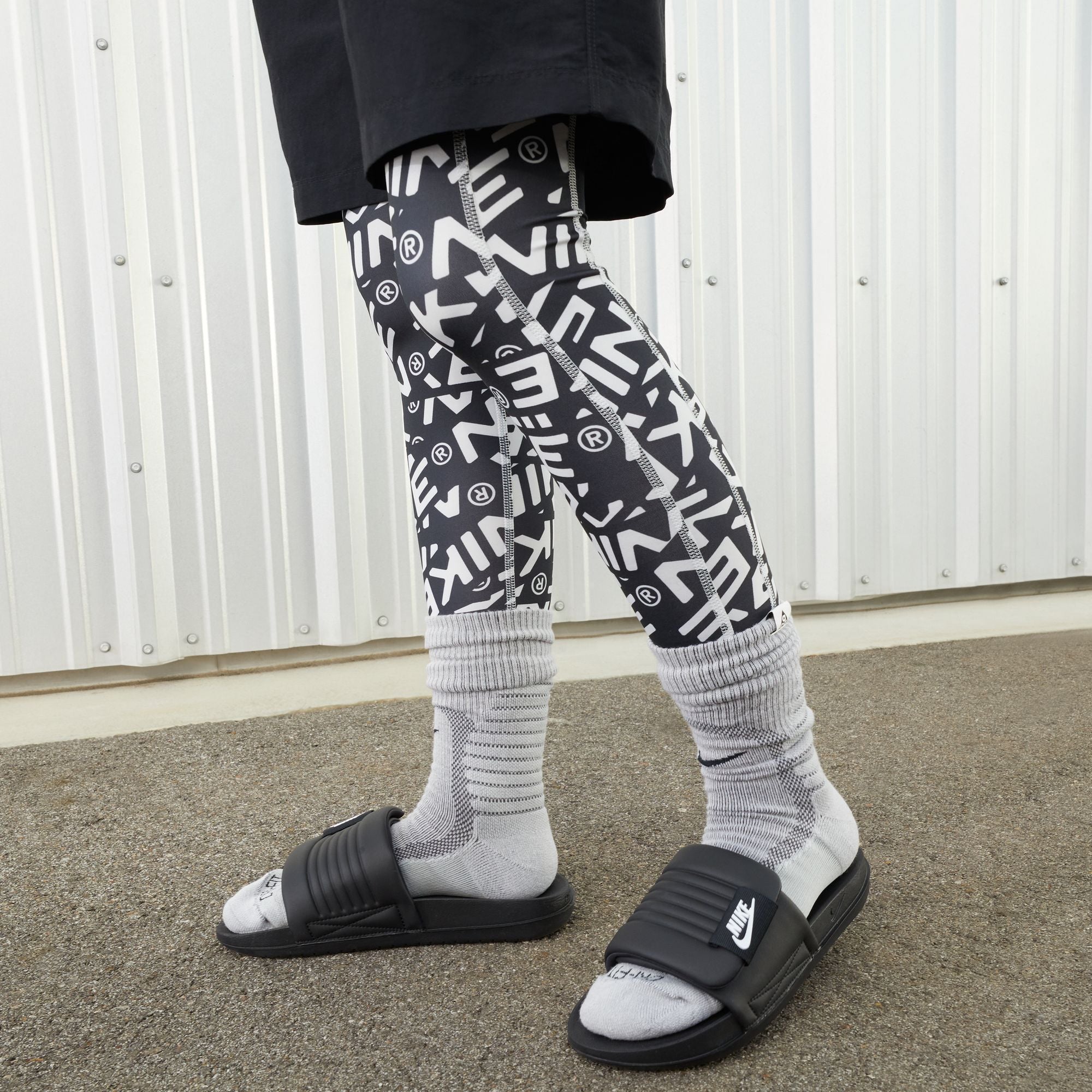 Nike Offcourt Adjust Womens Slides