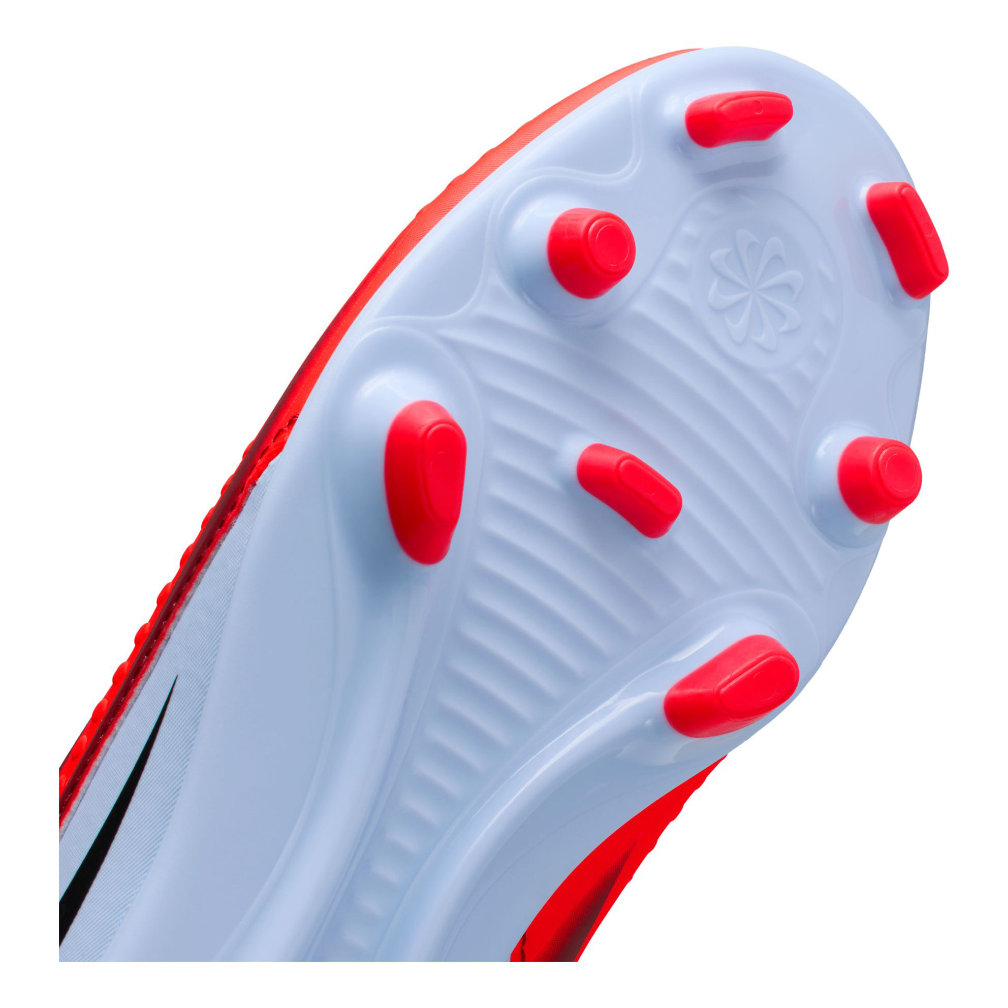 Nike Phantom 6 Low Club Kids Football Boots