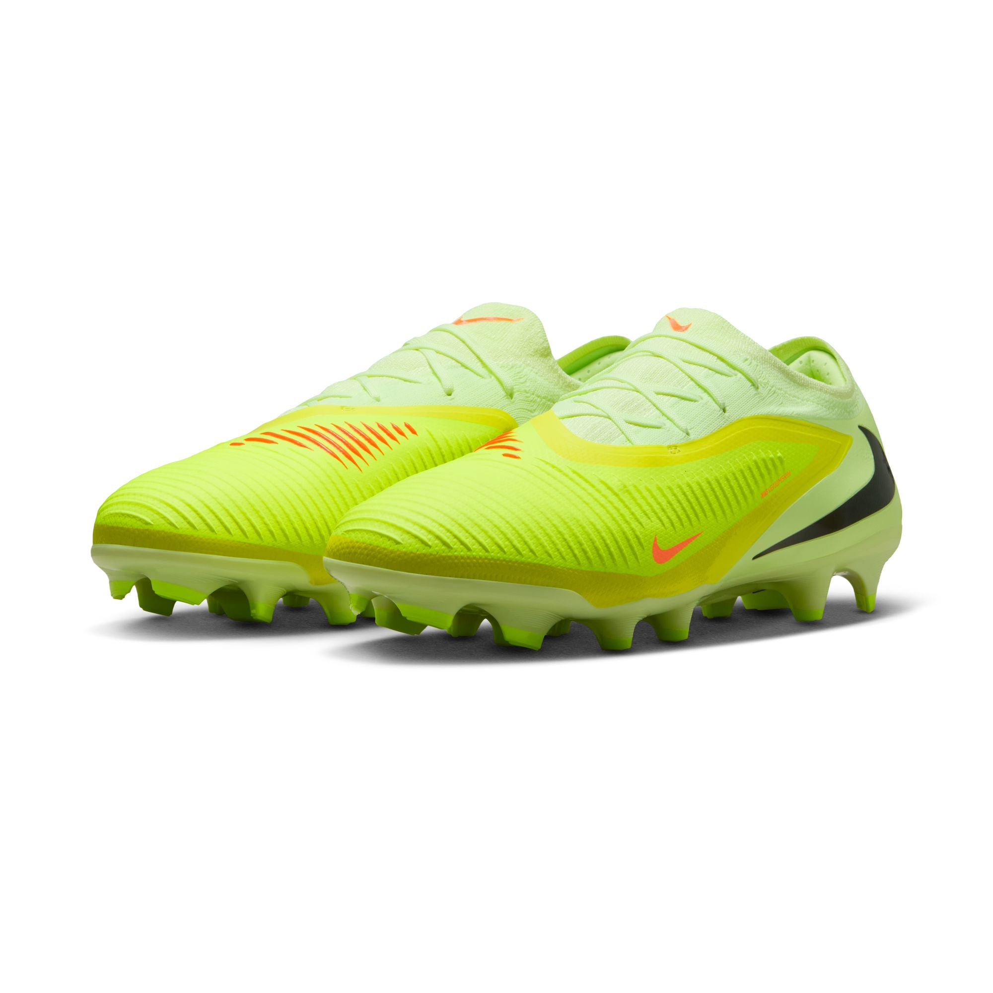 Nike Phantom 6 Low Firm Ground Mens Football Boots