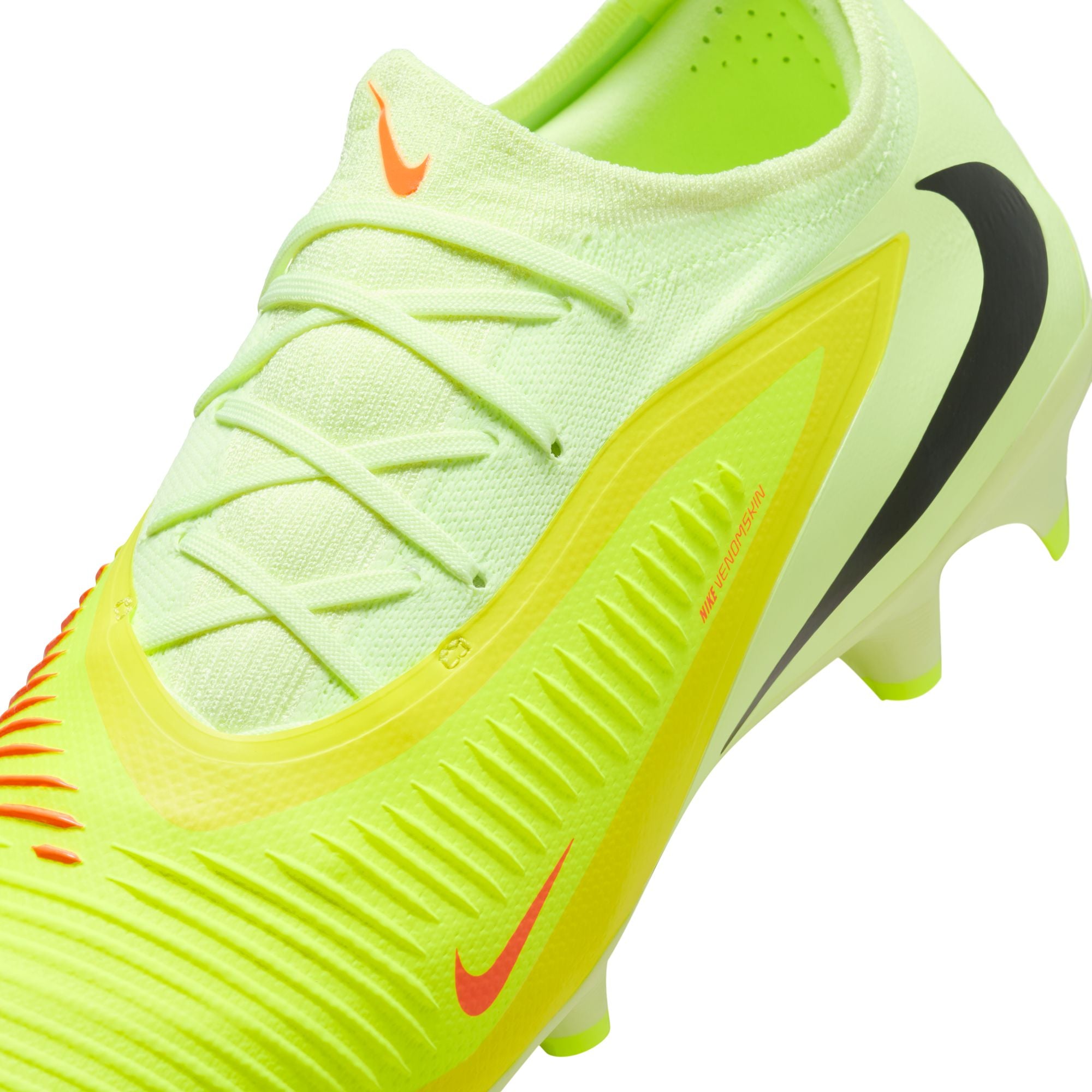Nike Phantom 6 Low Firm Ground Mens Football Boots