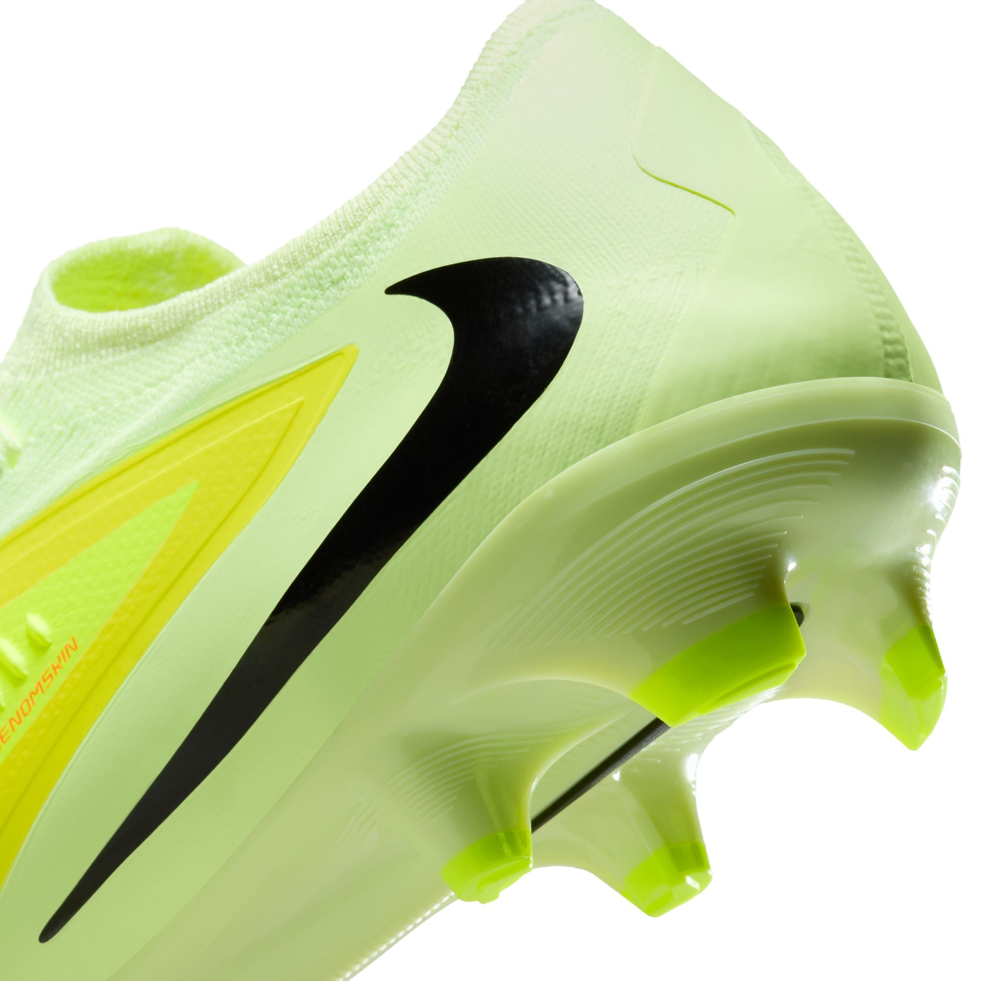 Nike Phantom 6 Low Firm Ground Mens Football Boots