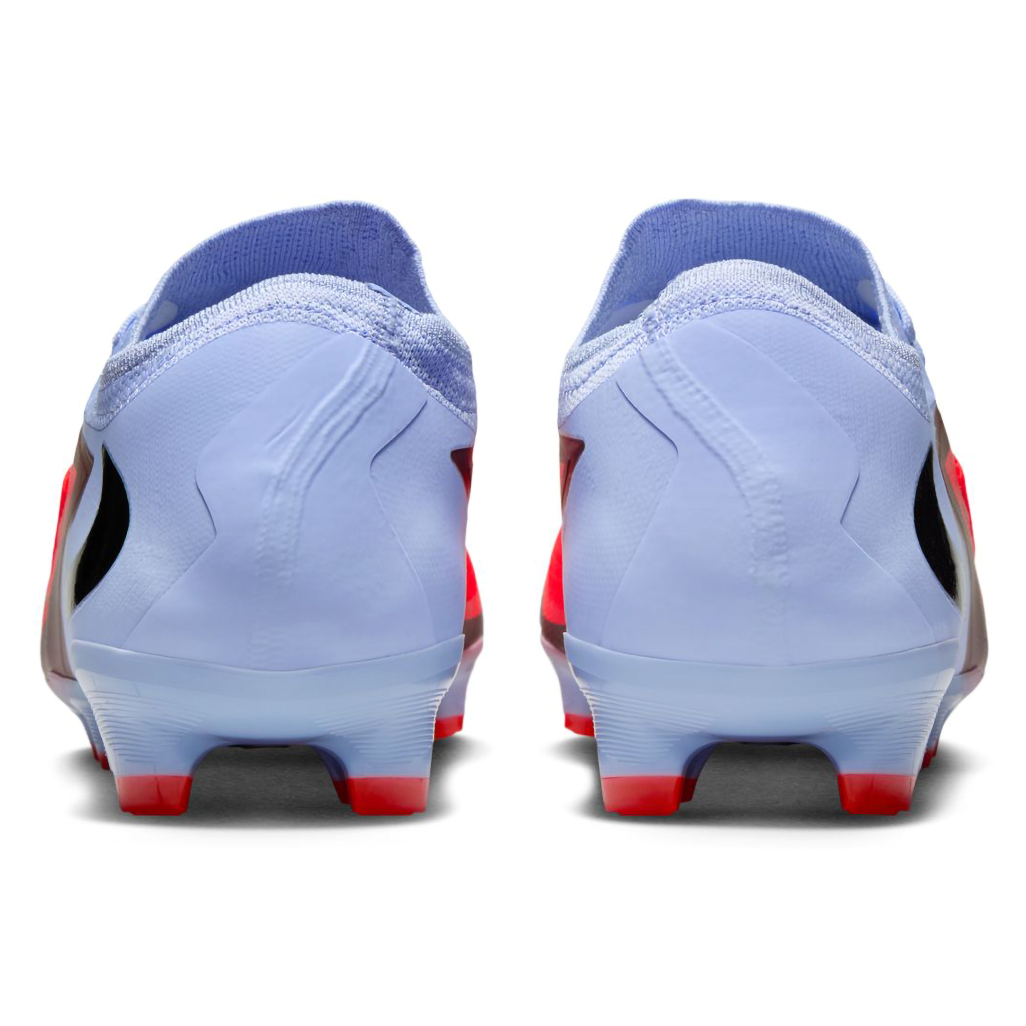 Nike Phantom 6 Low Pro Firm-Ground Football Boots