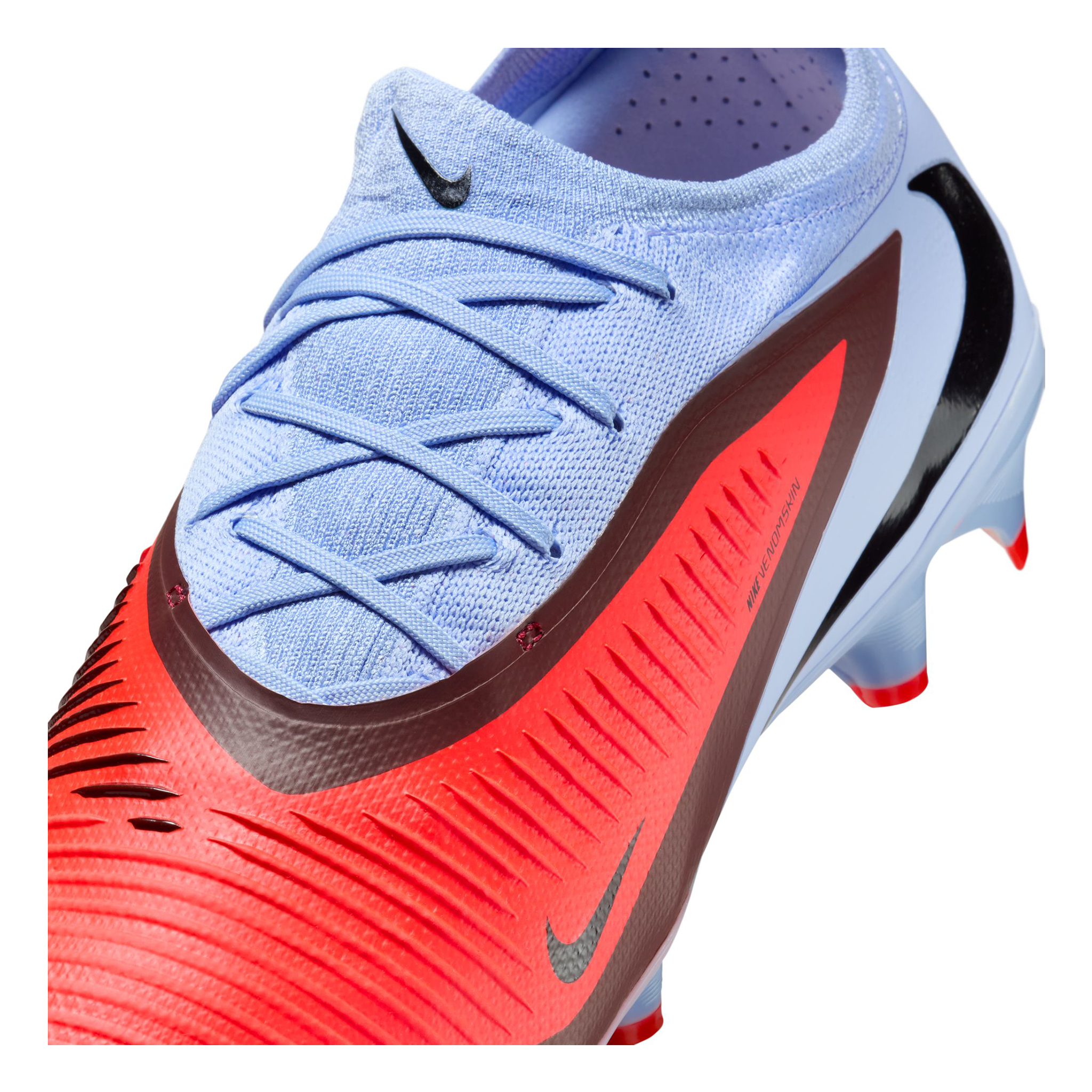Nike Phantom 6 Low Pro Firm-Ground Football Boots