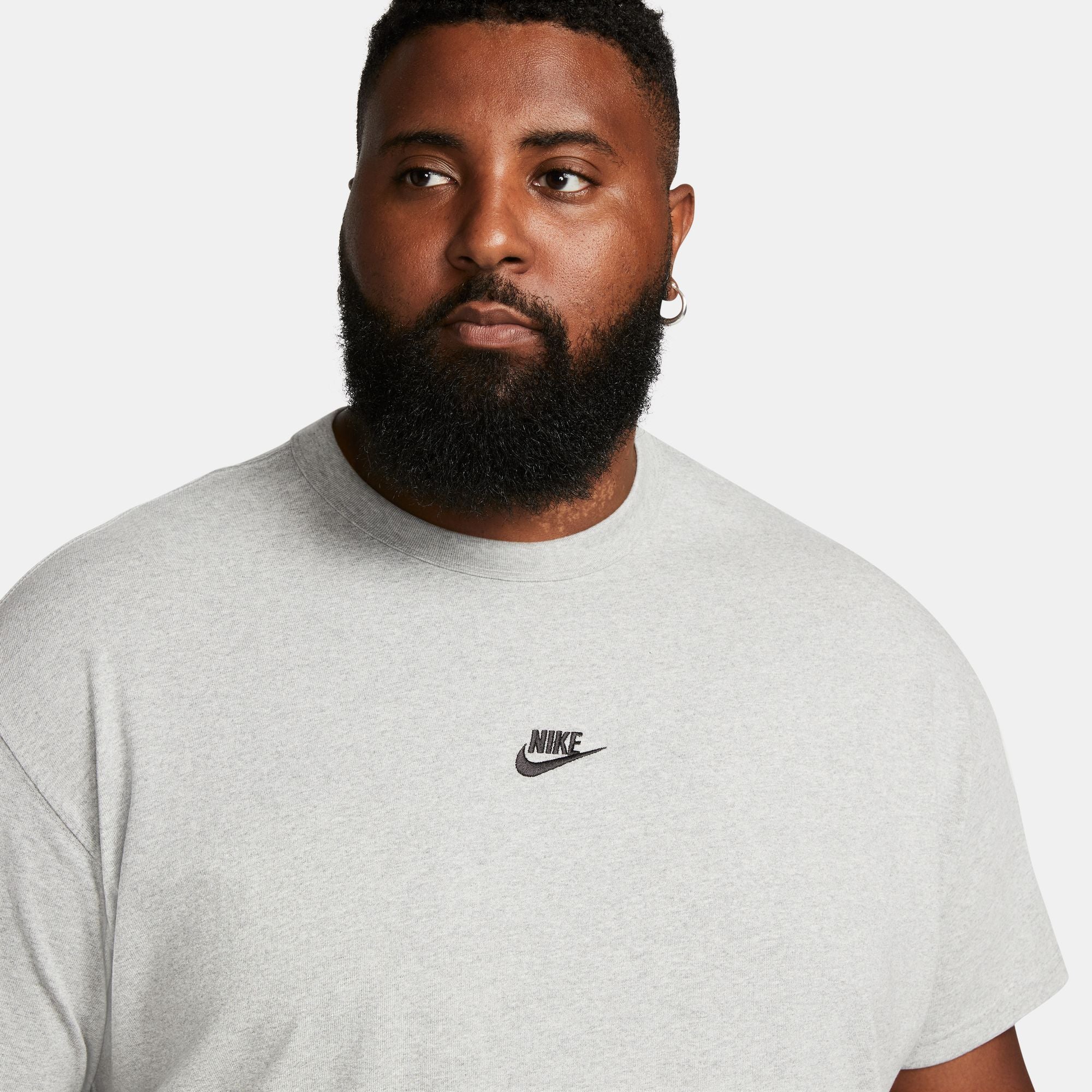 Nike Premium Essential Mens Tee
