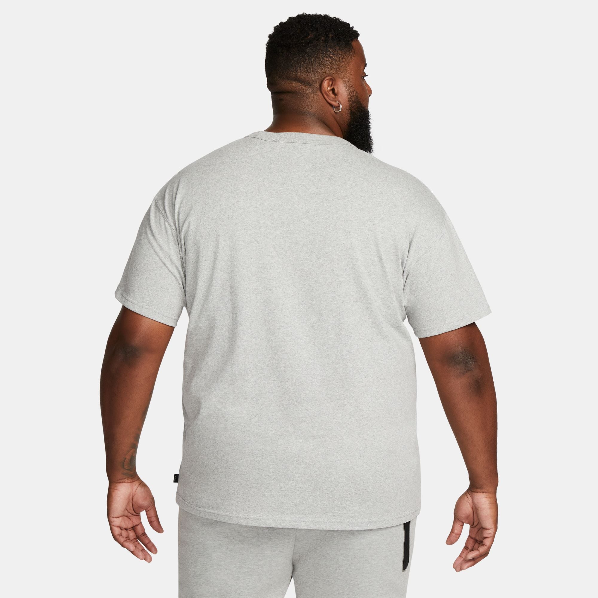 Nike Premium Essential Mens Tee