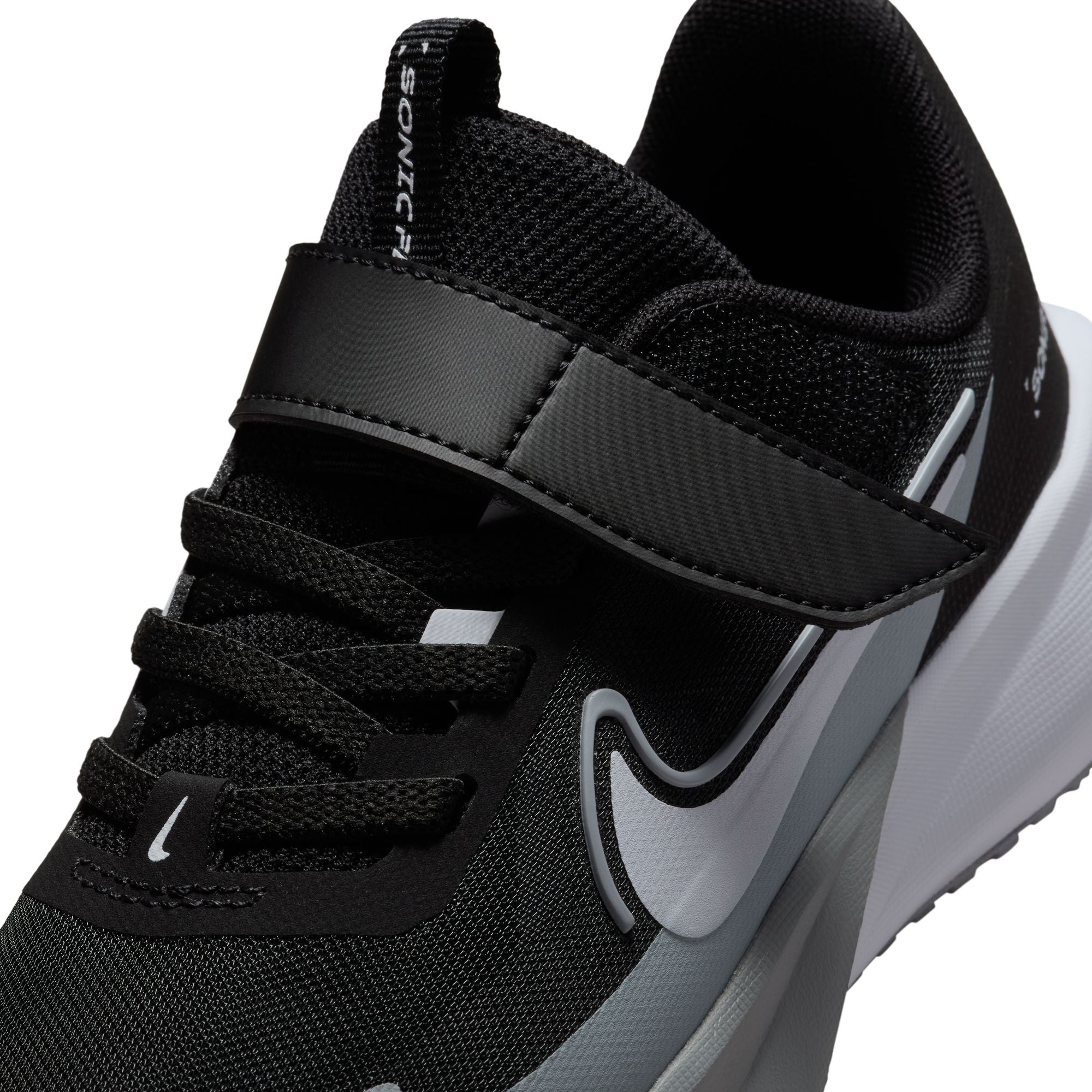 Nike Sonic Fly PS Kids Running Shoes