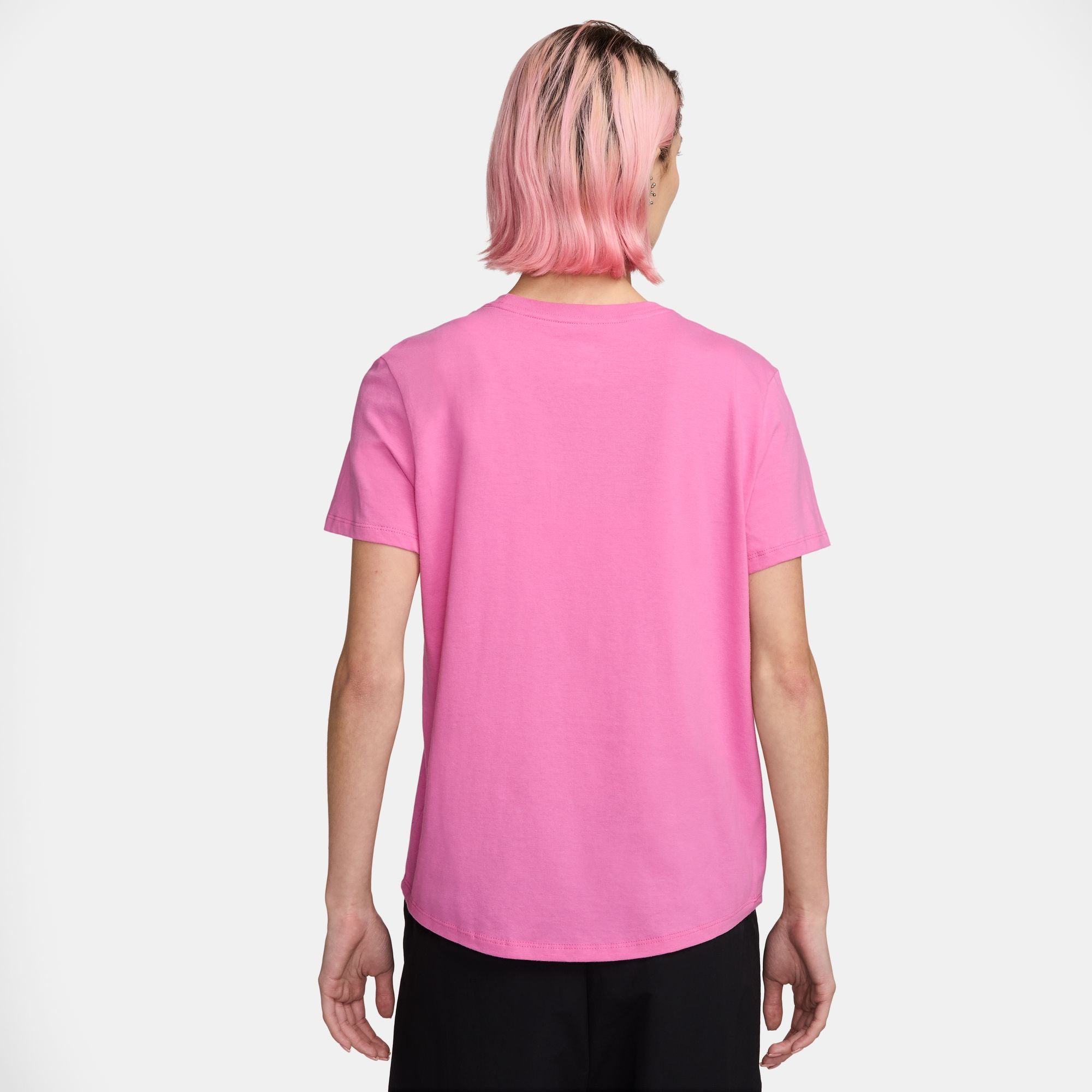 Nike Sportswear Club Essentials Womens Tee
