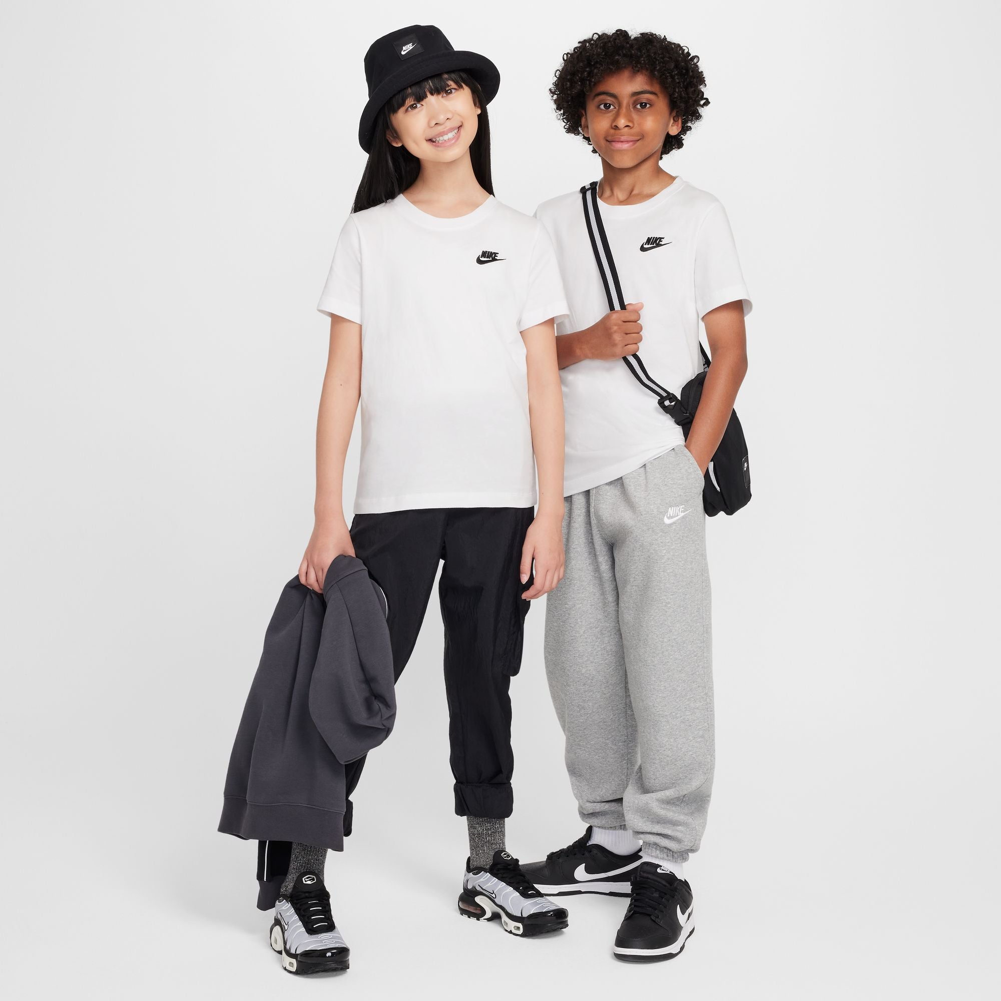 Nike Sportswear Kids Tee
