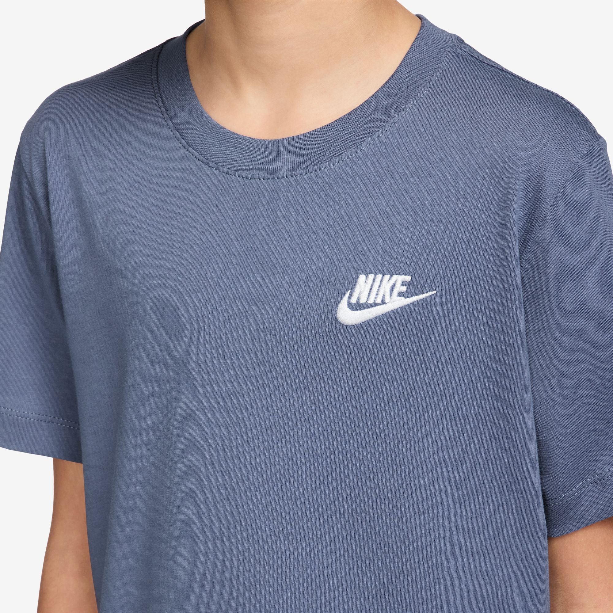 Nike Sportswear Kids Tee