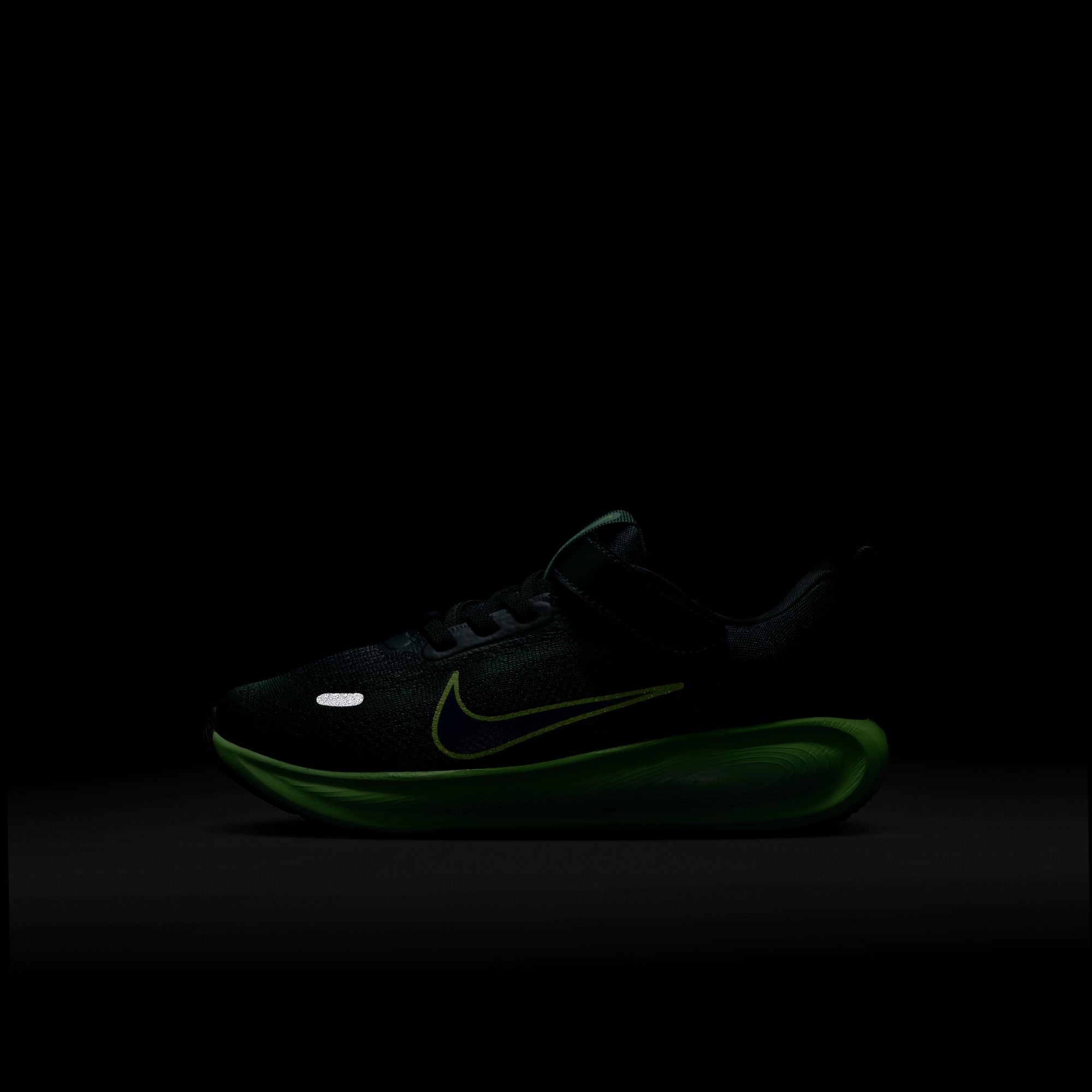 Nike Stellar Ride PS Kids Running Shoes