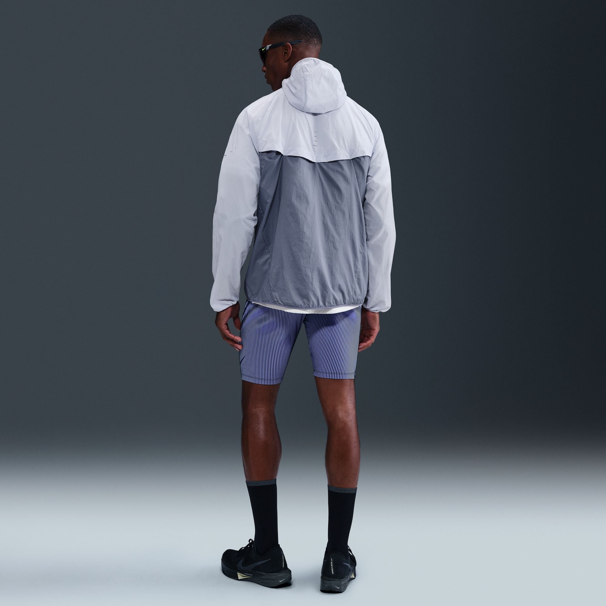 Nike Stride Repel UV Mens Running Jacket