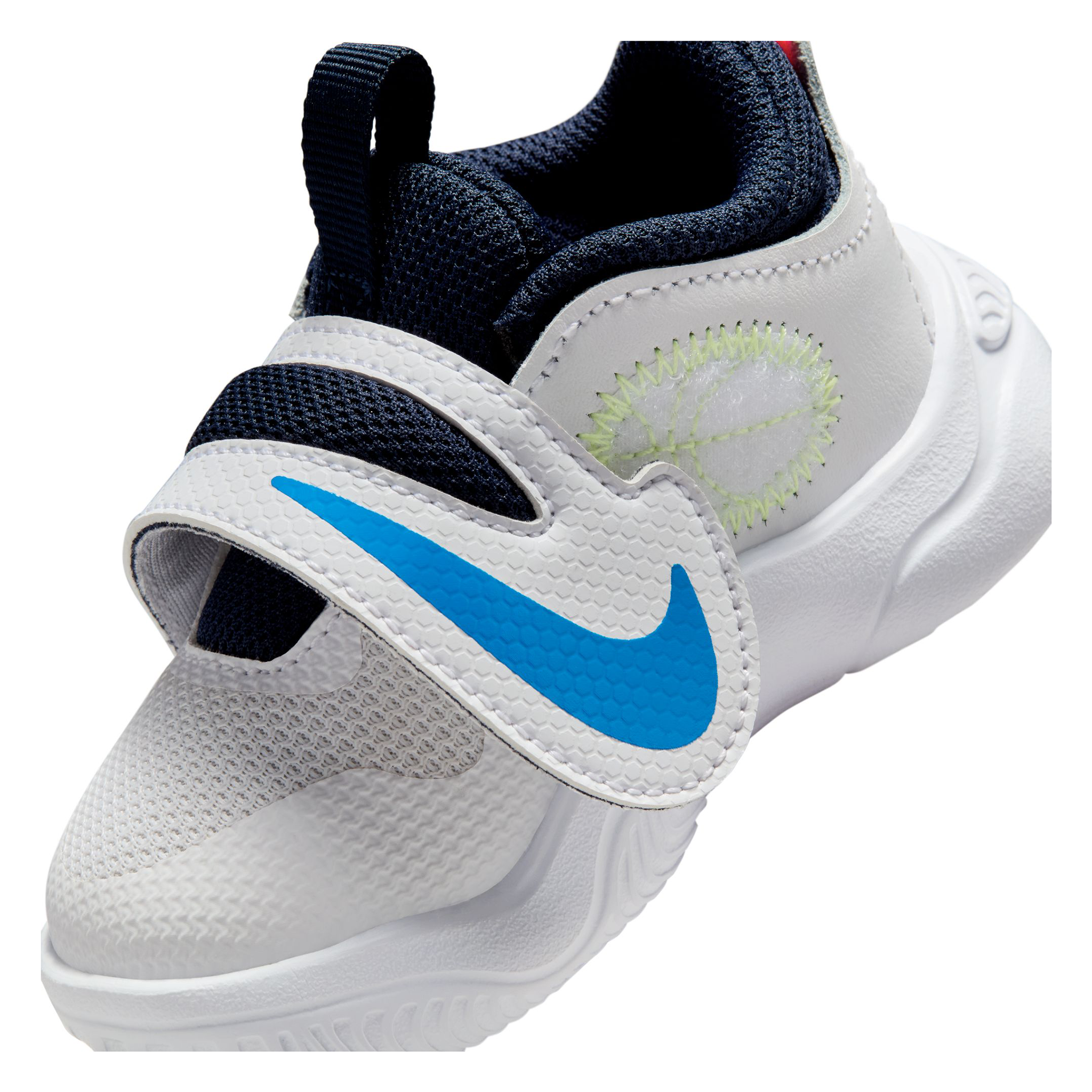 Nike Team Hustle D 11 Toddler Basketball Shoes