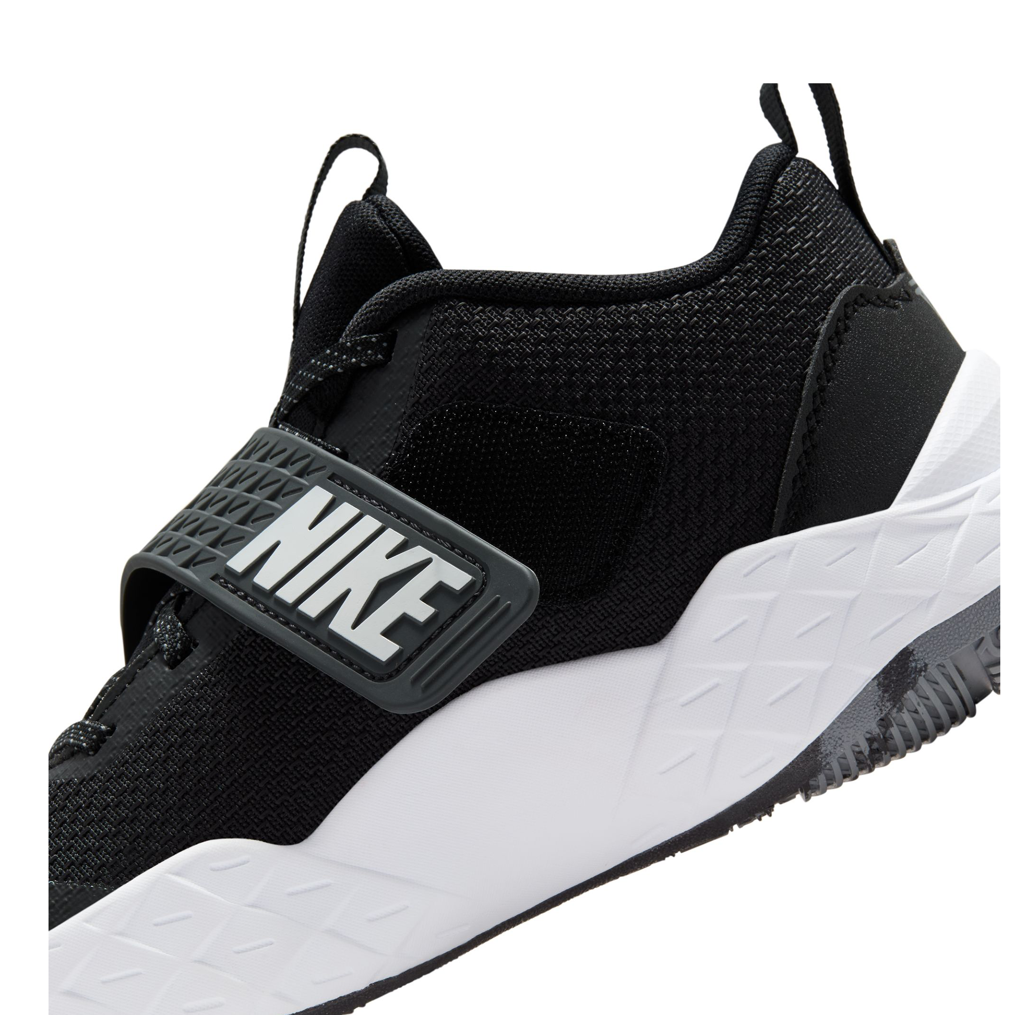 Nike Team Hustle D 12 GS Kids Basketball Shoes