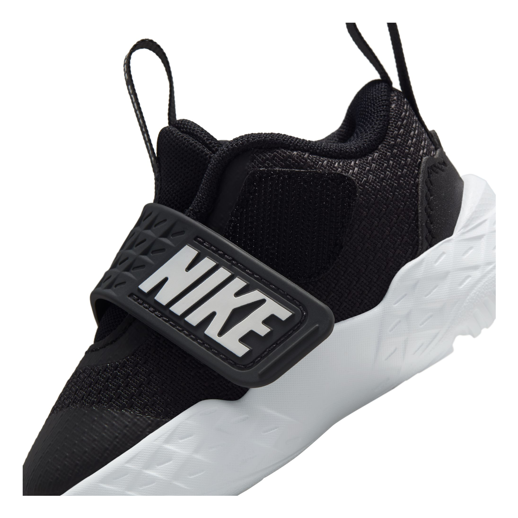 Nike Team Hustle D 12 Toddler Basketball Shoes