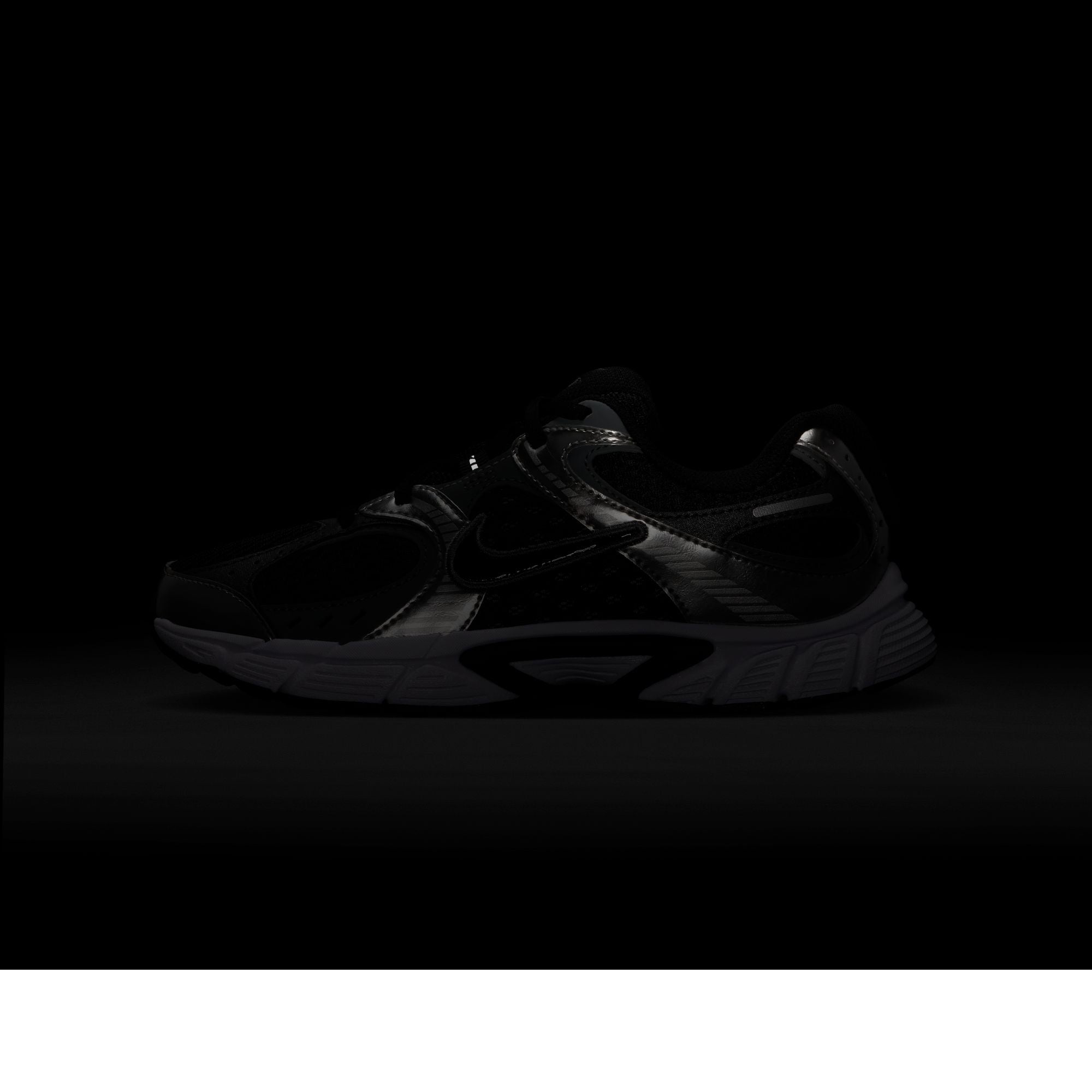 Nike V5 RNR GS Kids Shoes