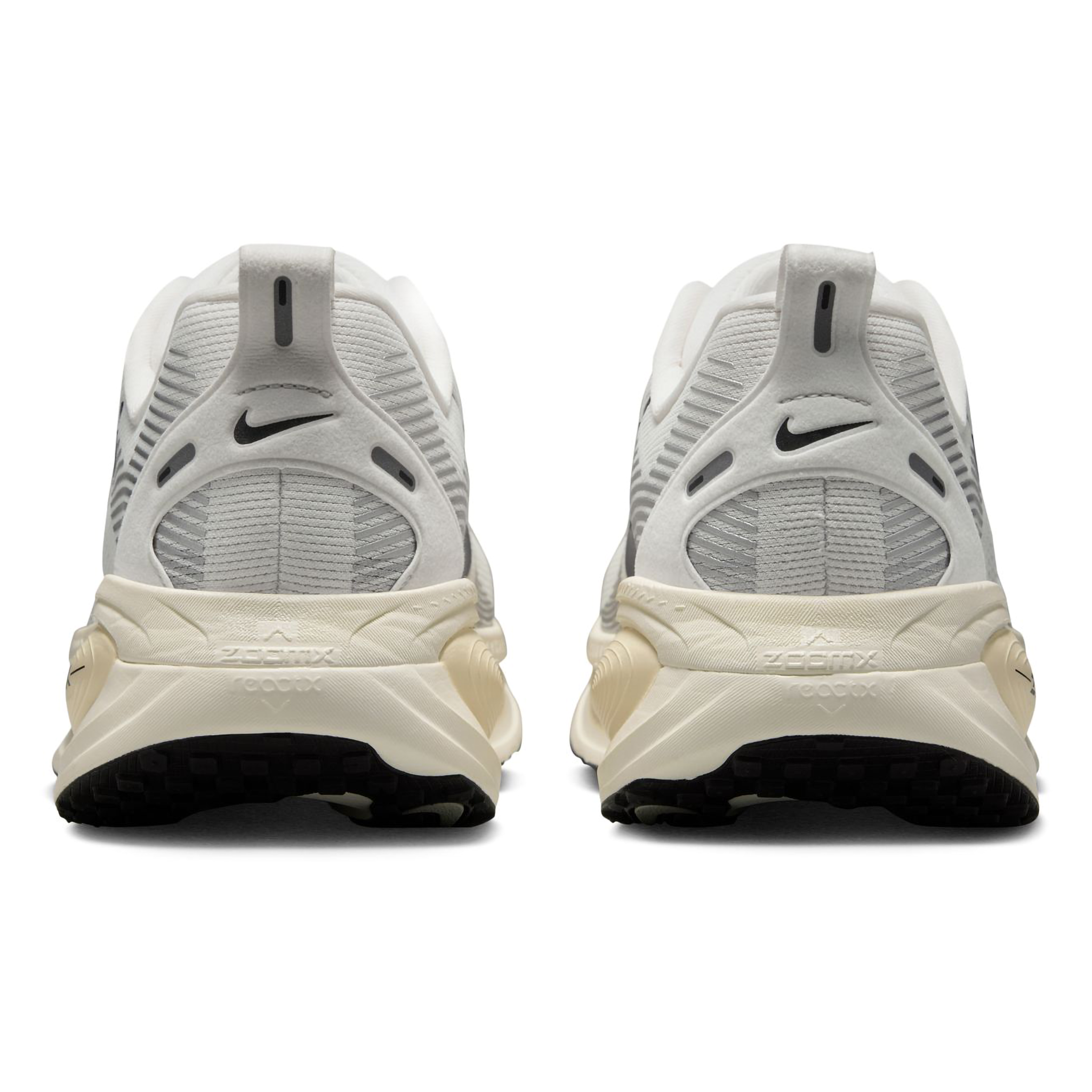 Nike Vomero 18 Mens Running Shoes