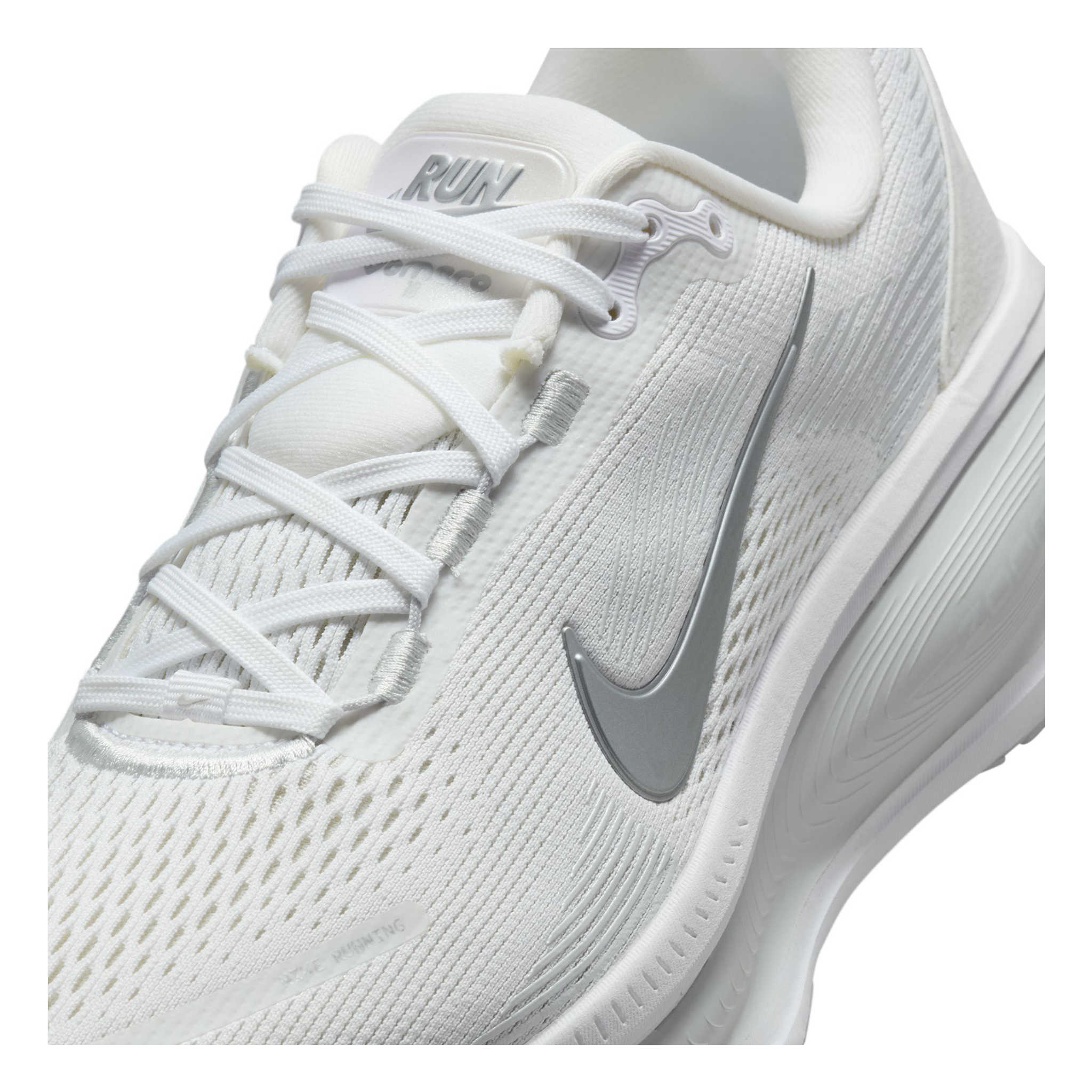 Nike Vomero 18 Womens Running Shoes