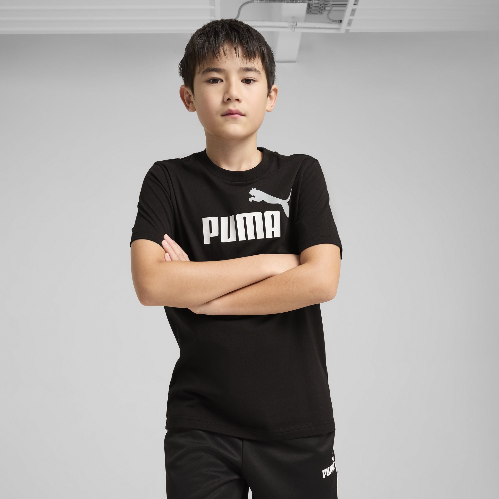 PUMA Essentials 2 Colour No.1 Logo Boys Tee