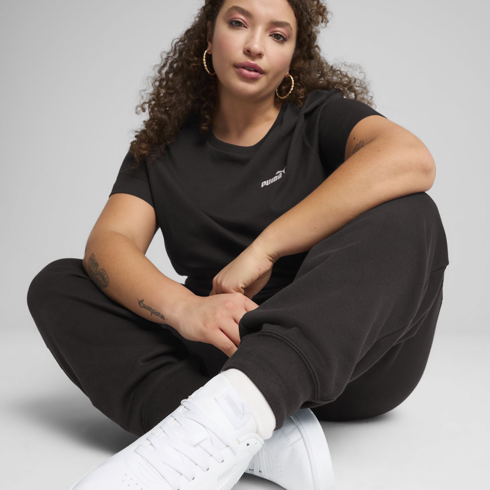 PUMA Essentials No. 1 Logo High-Waisted Womens Sweatpants