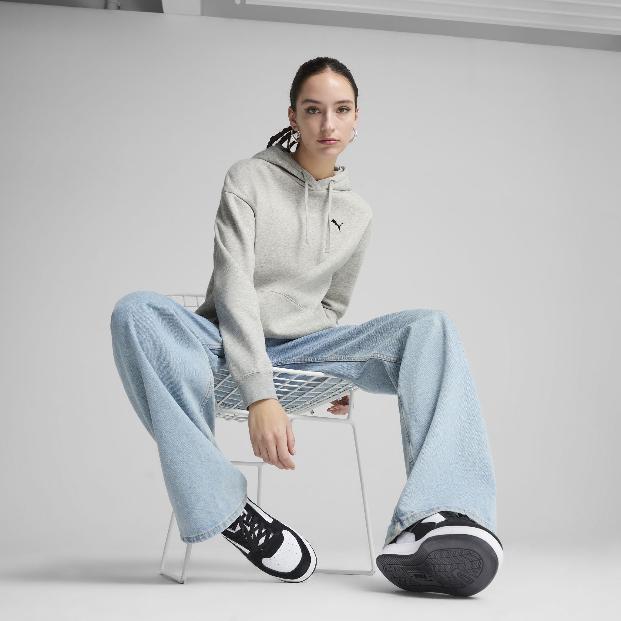 PUMA Essentials Womens Relaxed Hoodie