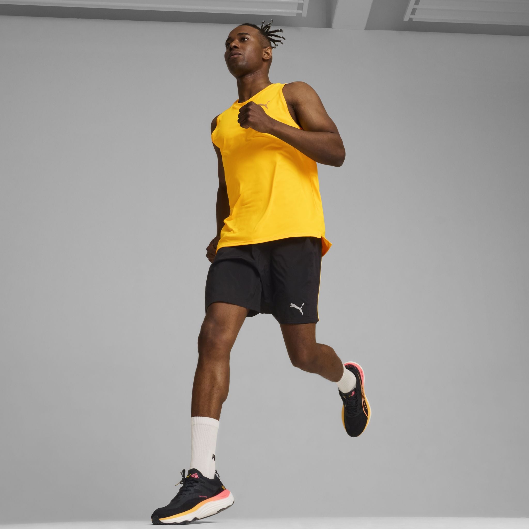 PUMA Run Favourite Velocity 7 Inch Mens Shorts