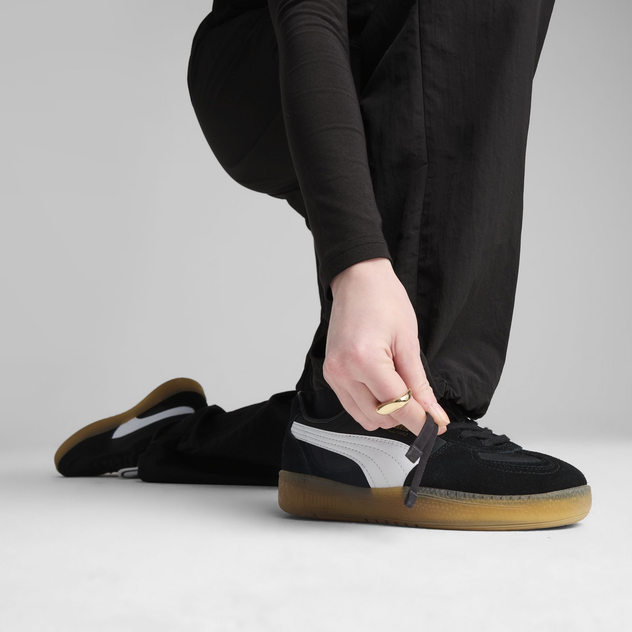 PUMA Wardrobe Essentials Womens Cargo Pants