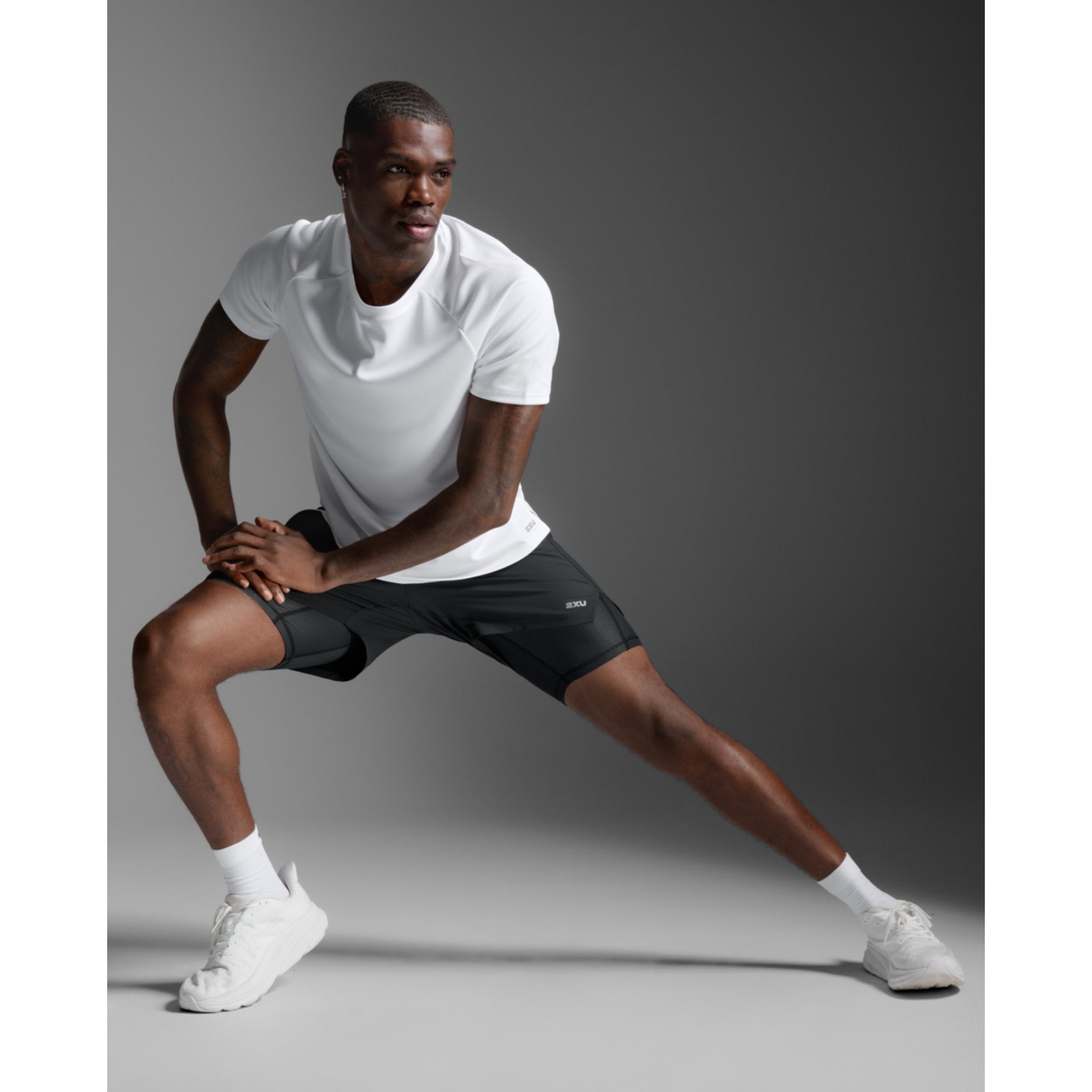 2XU Aero Mesh 2-in-1 5 Inch Mens Short