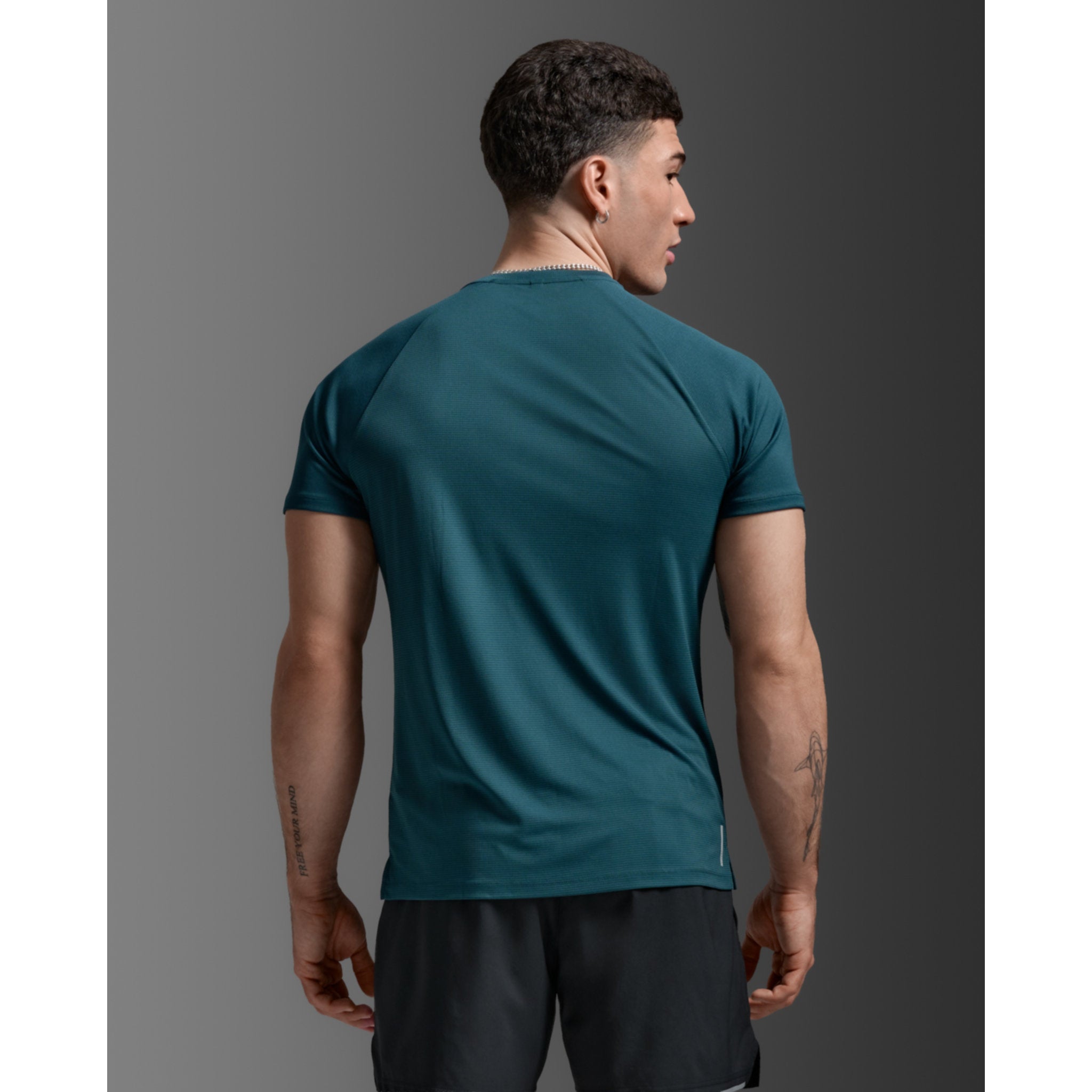 2XU Aero Mesh Mens Tee