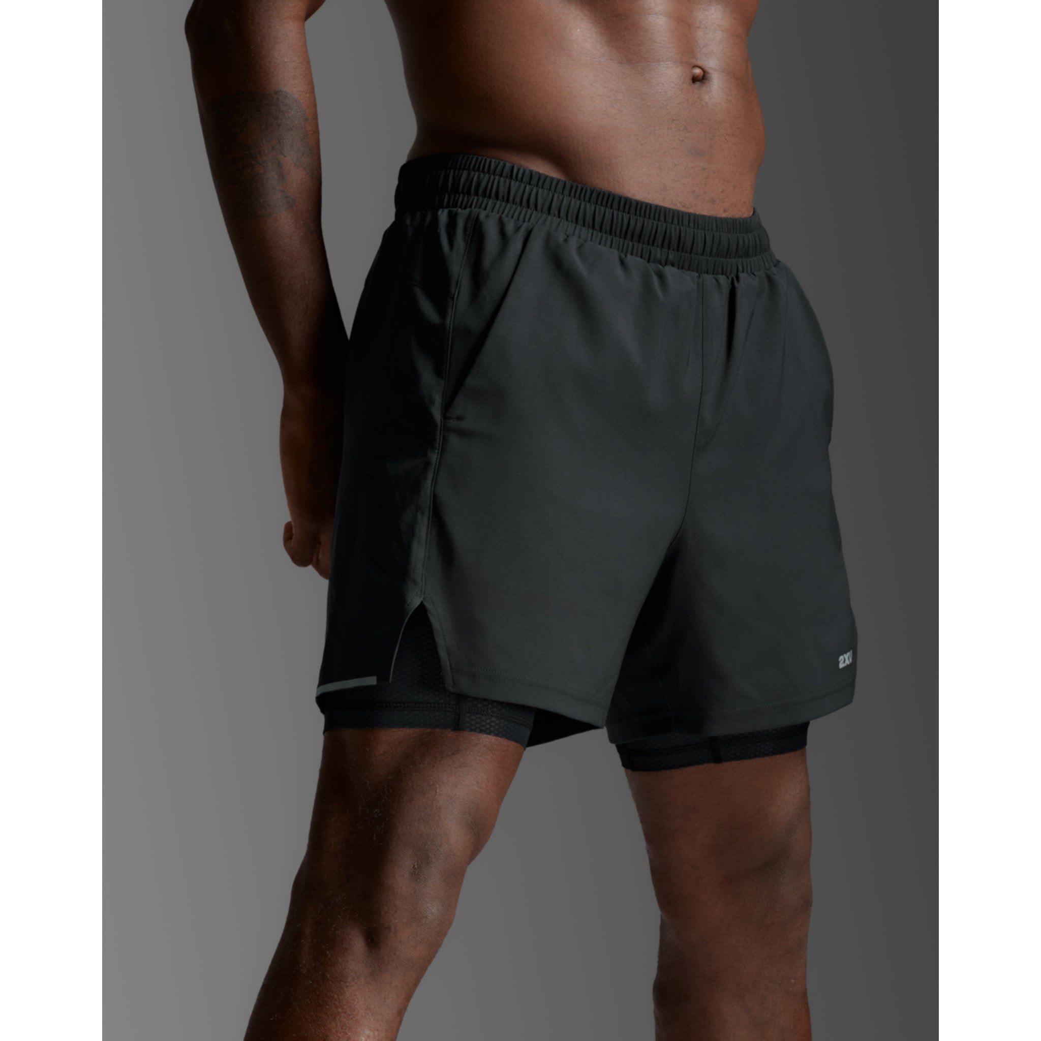 2XU Aero Mesh 2-in-1 5 Inch Mens Short