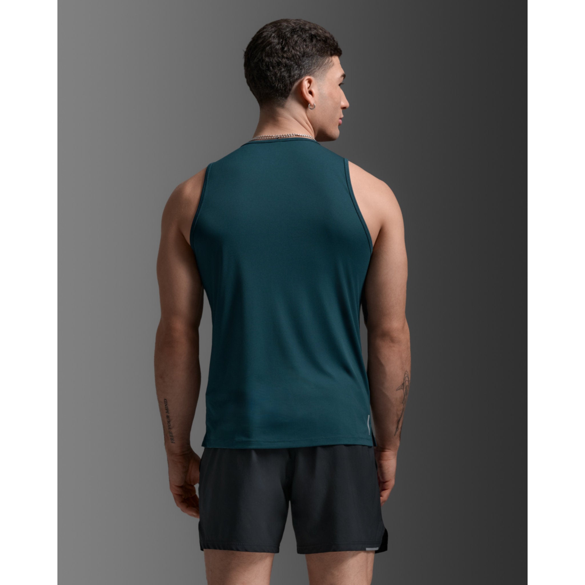 2XU Aero Mesh Mens Tank