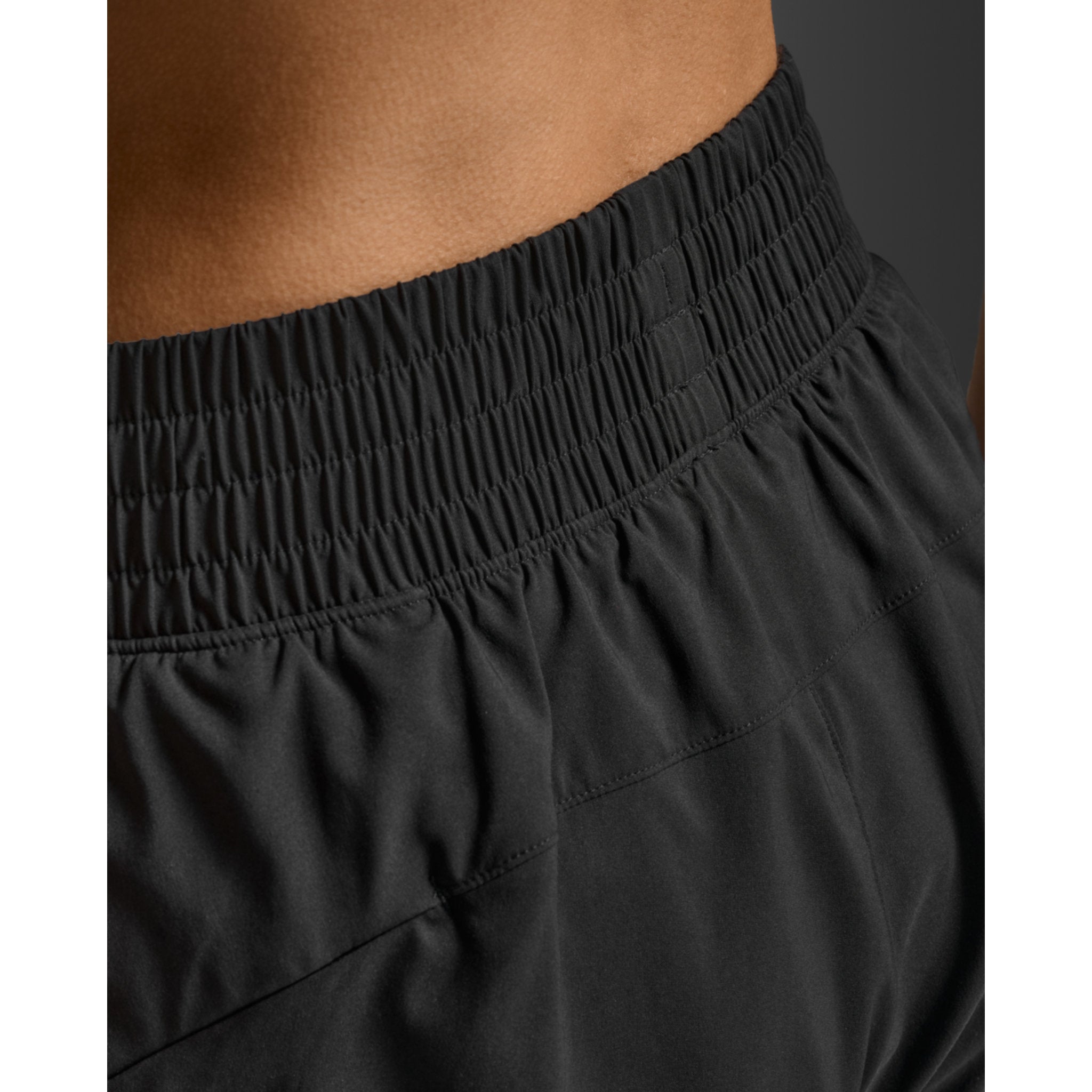 2XU Aero Hi-Rise 4 Inch Womens Shorts