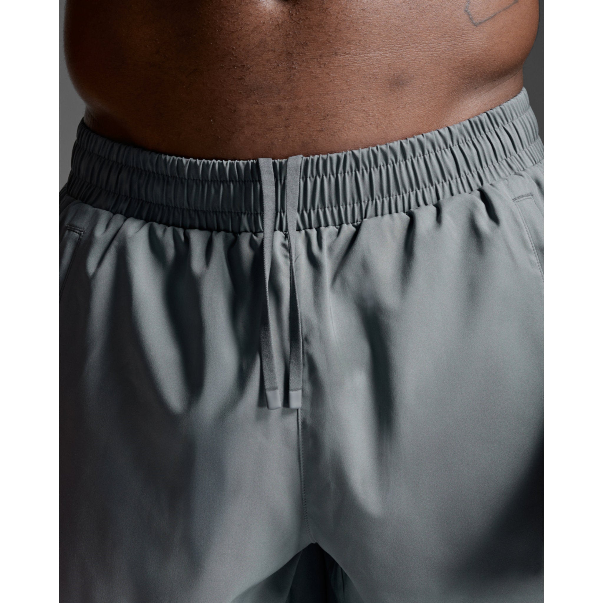 2XU Motion 5 Inch Mens Shorts