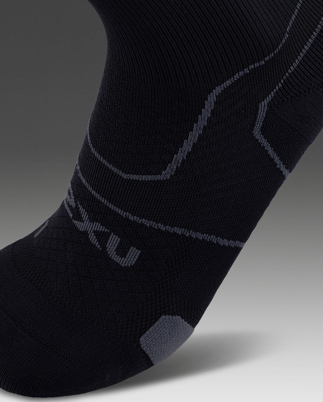 2XU Vectr Cushion Crew Socks
