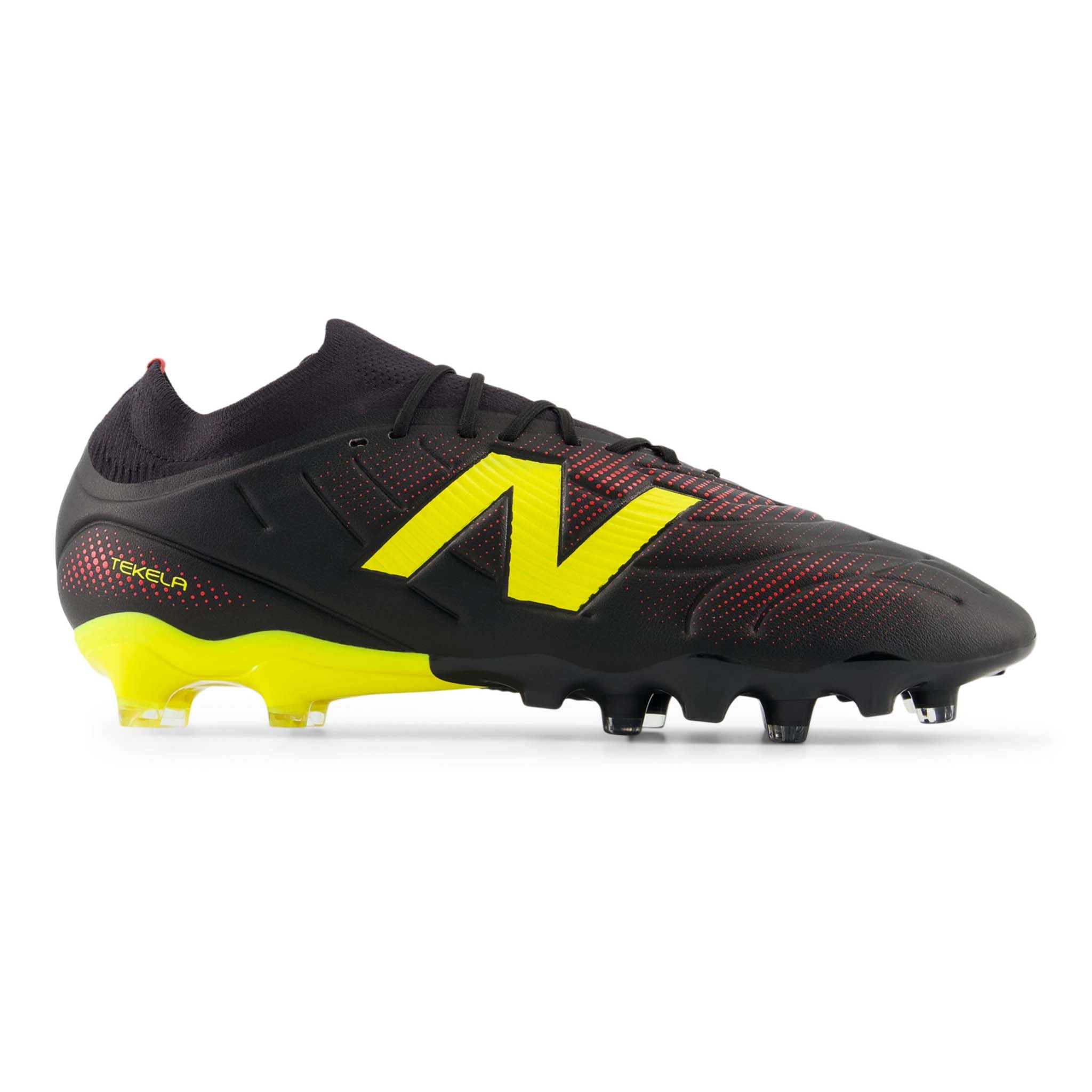 New Balance Tekela Team Low v5 FG 2E Mens Football Boots