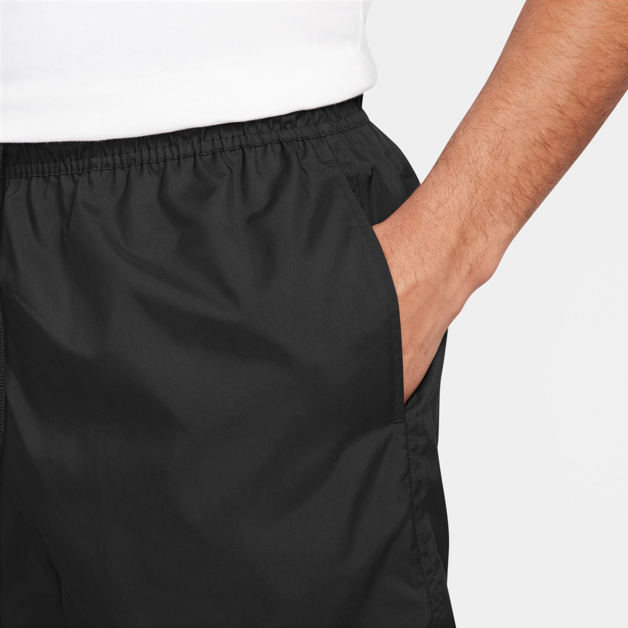 Nike Club Woven Flow Mens Shorts