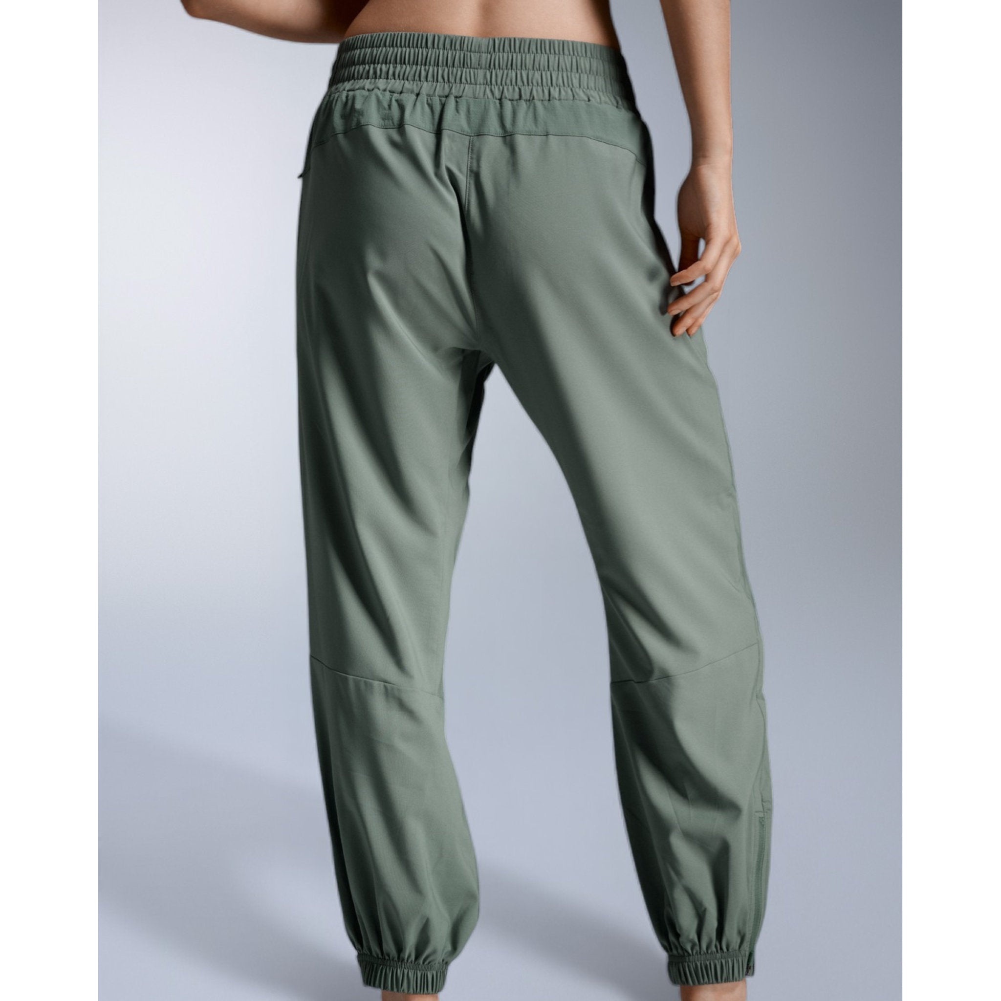 2XU Aero Hi-Rise Woven Womens Jogger Pants