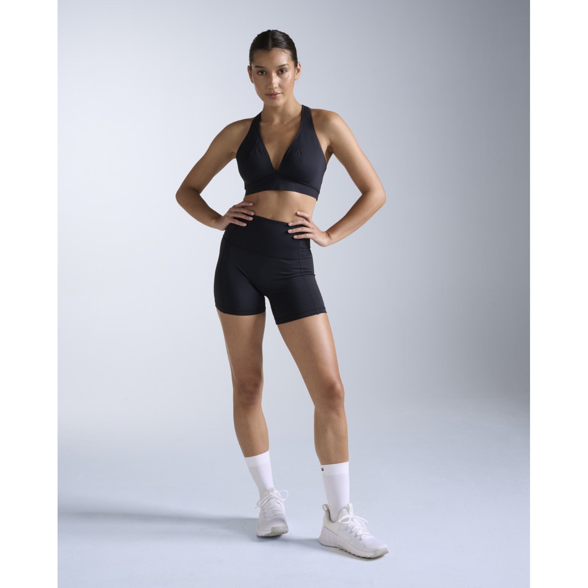 2XU Feather Flex Bonded Cross Back Womens Bra
