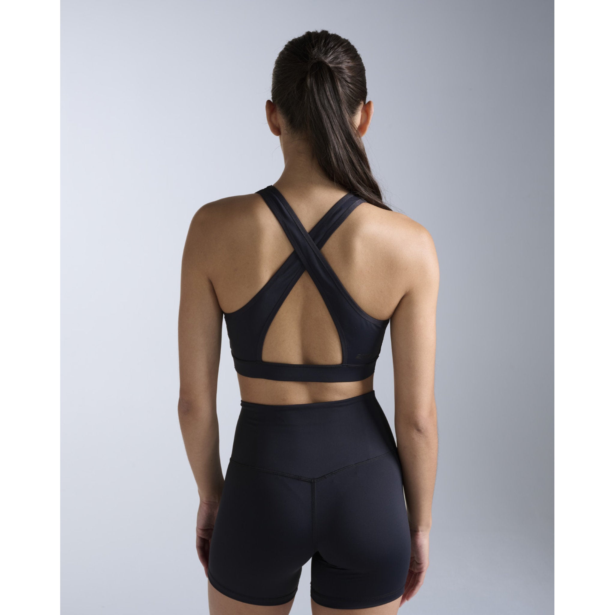 2XU Feather Flex Bonded Cross Back Womens Bra