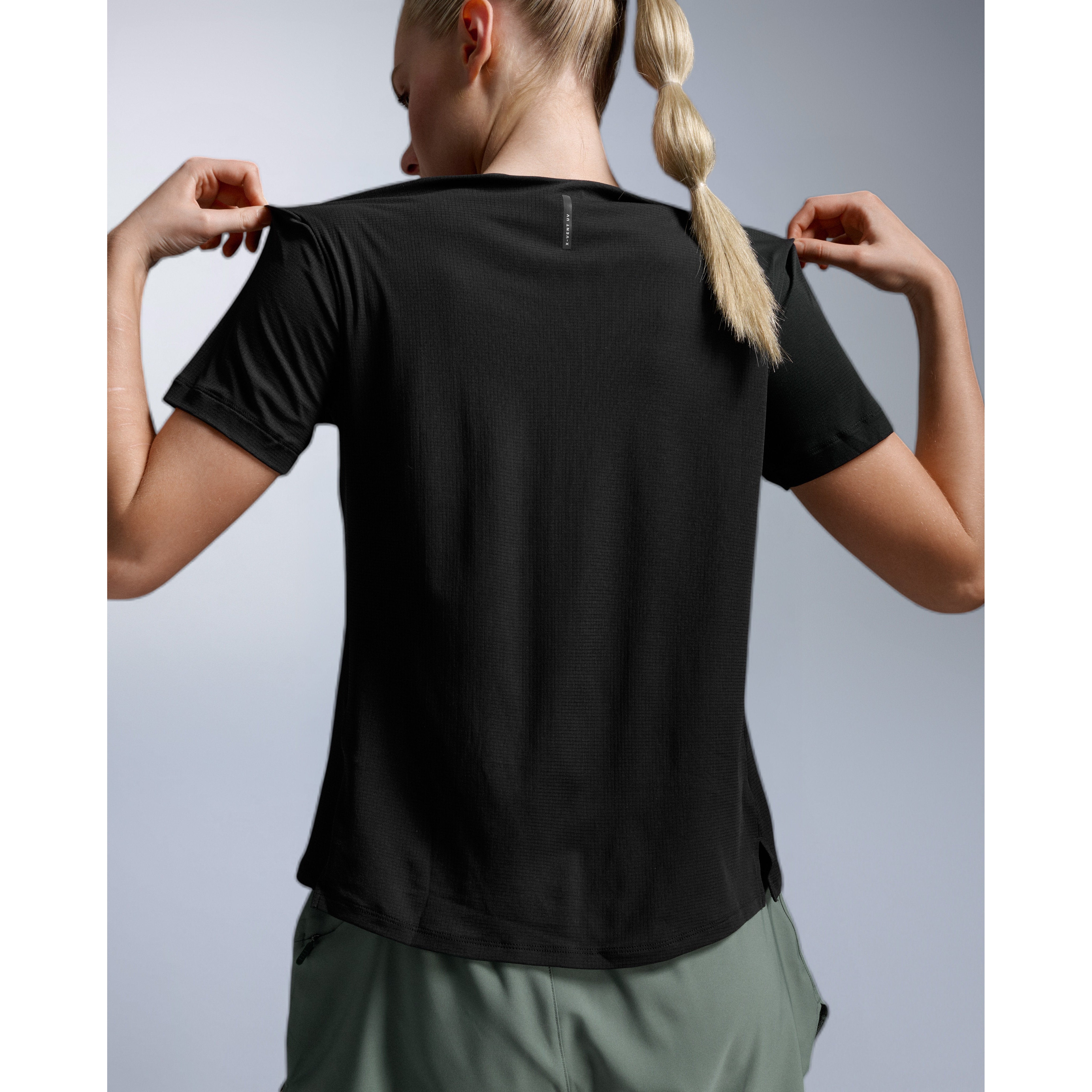2XU Aero Trail Womens Tee