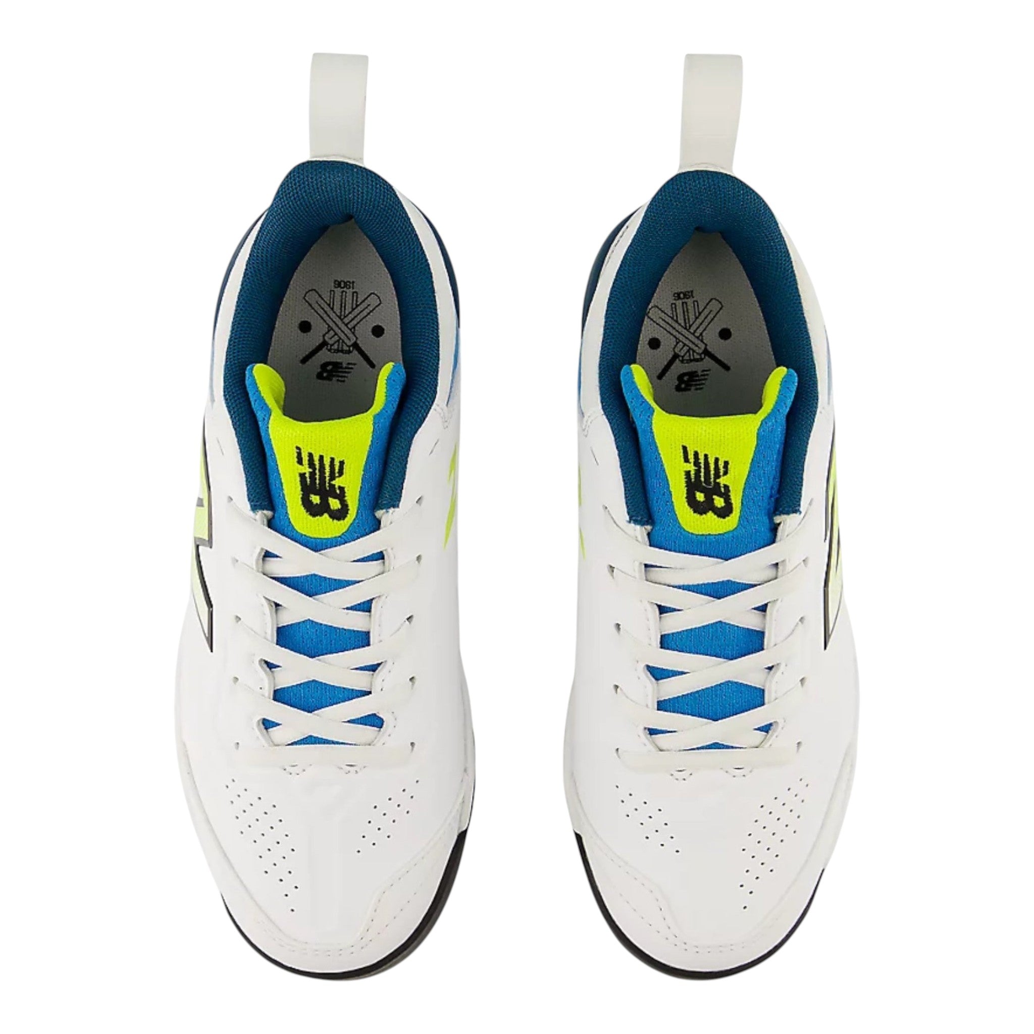 New Balance 4020 Kids Cricket Shoes